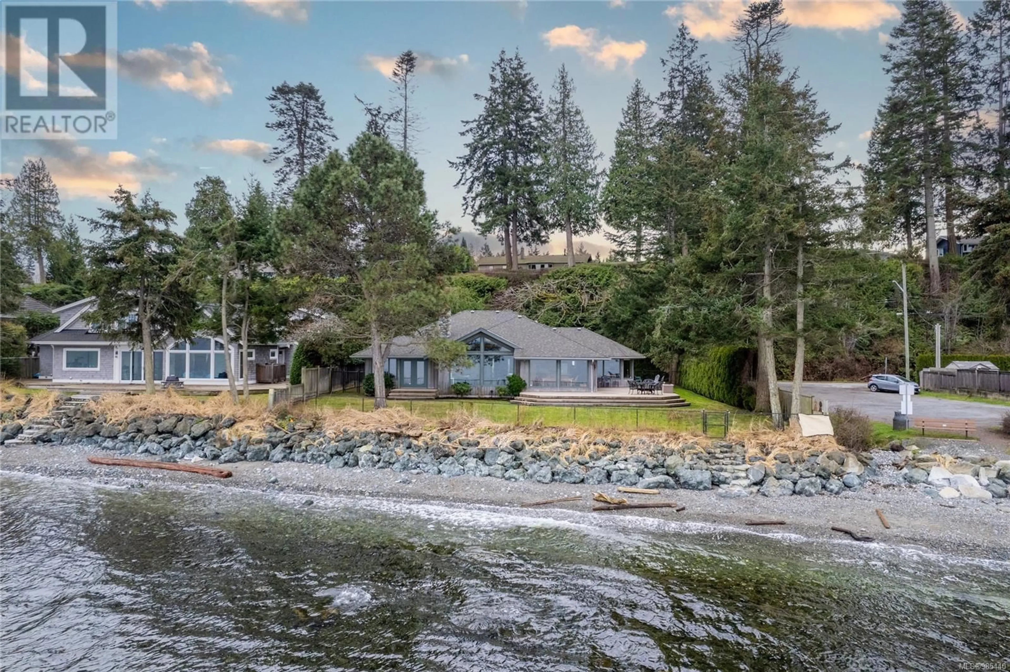 A pic from outside/outdoor area/front of a property/back of a property/a pic from drone, water/lake/river/ocean view for 1169 Butterball Dr, Qualicum Beach British Columbia V9K1C7