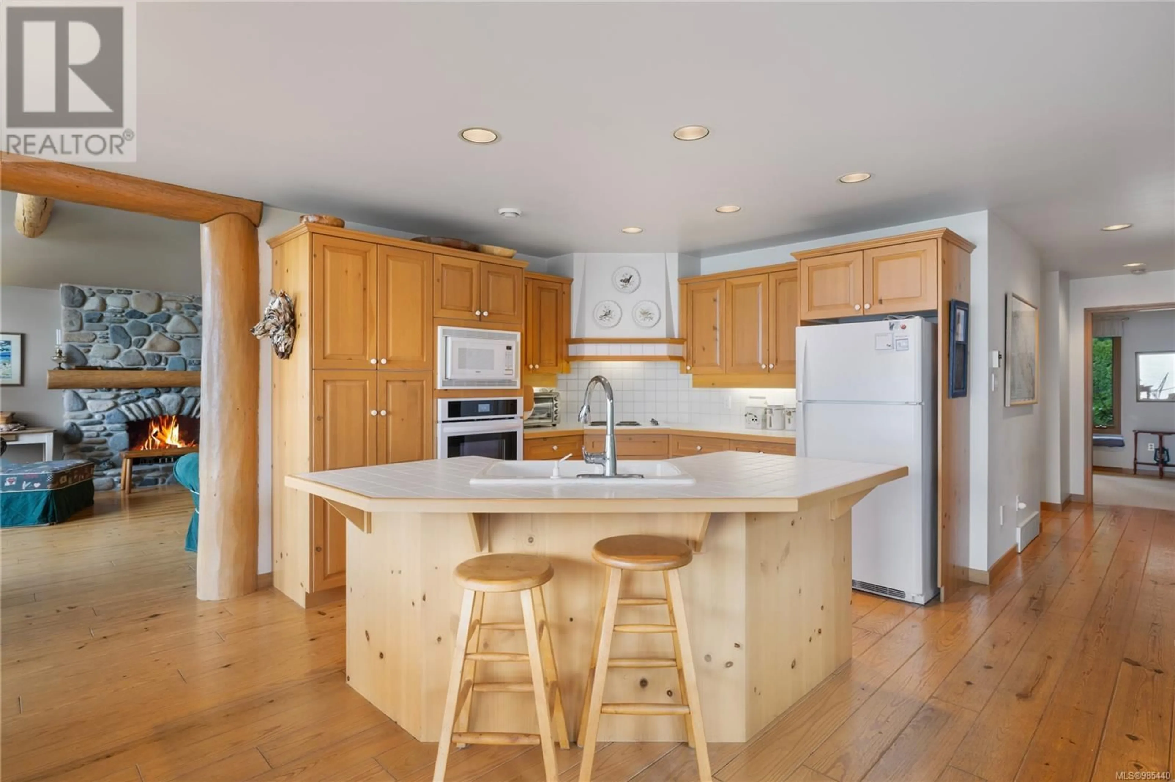 Open concept kitchen, unknown for 1169 Butterball Dr, Qualicum Beach British Columbia V9K1C7