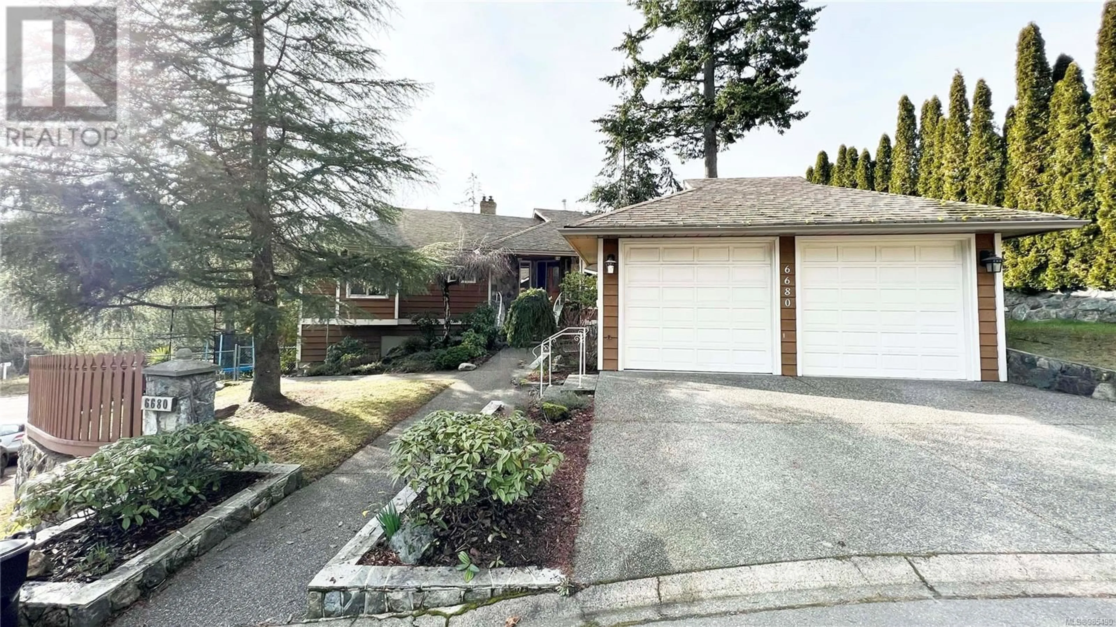 Unknown for 6680 Lydia Pl, Central Saanich British Columbia V8M1A1