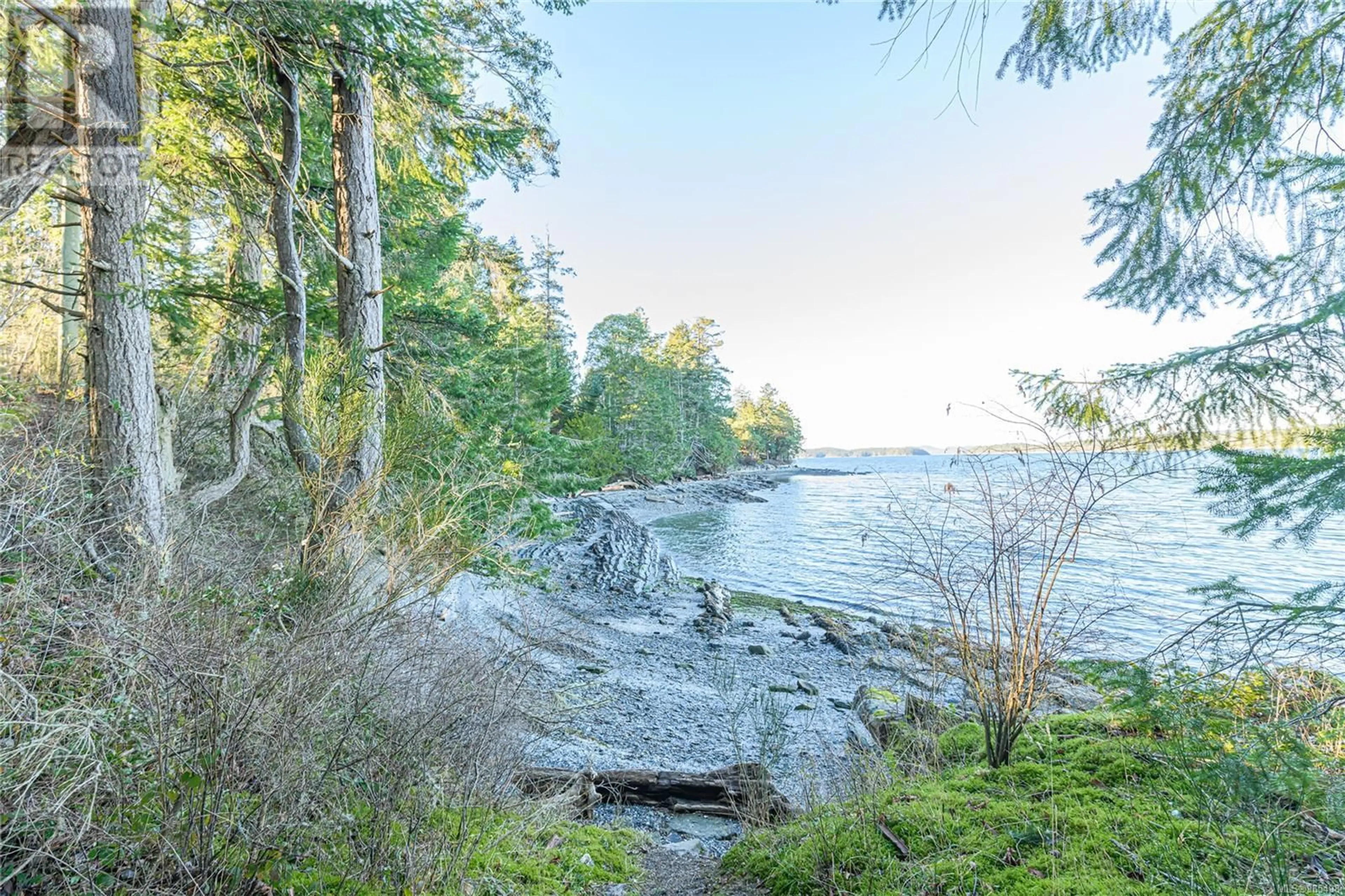 Patio, water/lake/river/ocean view for 1520 North Beach Rd, Salt Spring British Columbia V8K1A8