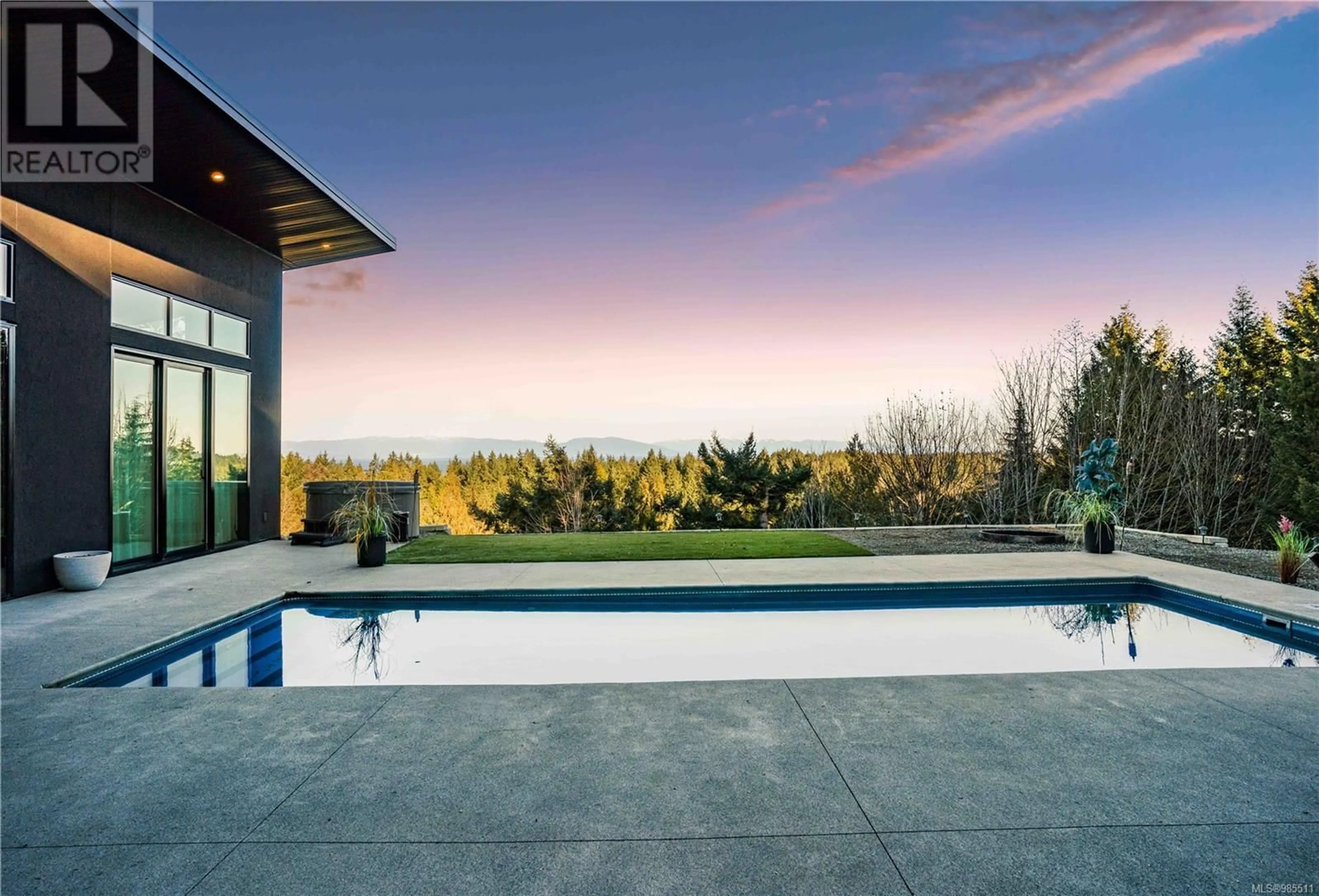 Pool for 6290 Phantom Rd, Lantzville British Columbia V0R2H0