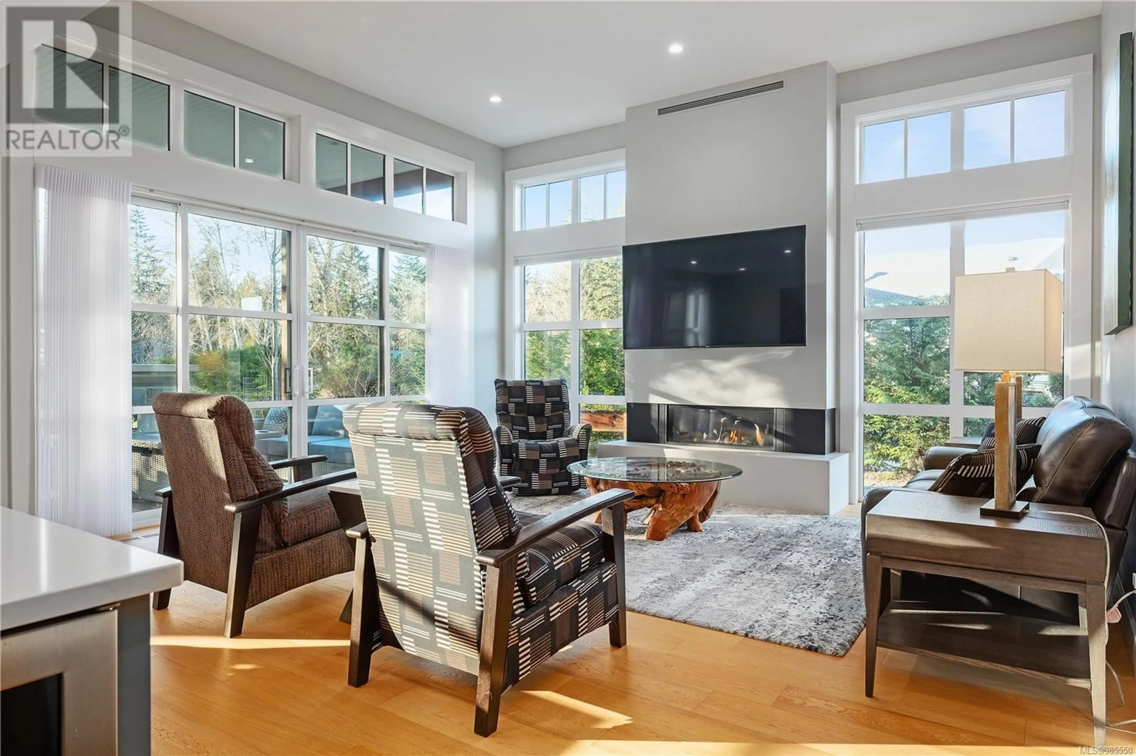 Living room with furniture, unknown for 811 Claymore Cres, Qualicum Beach British Columbia V9K2T6