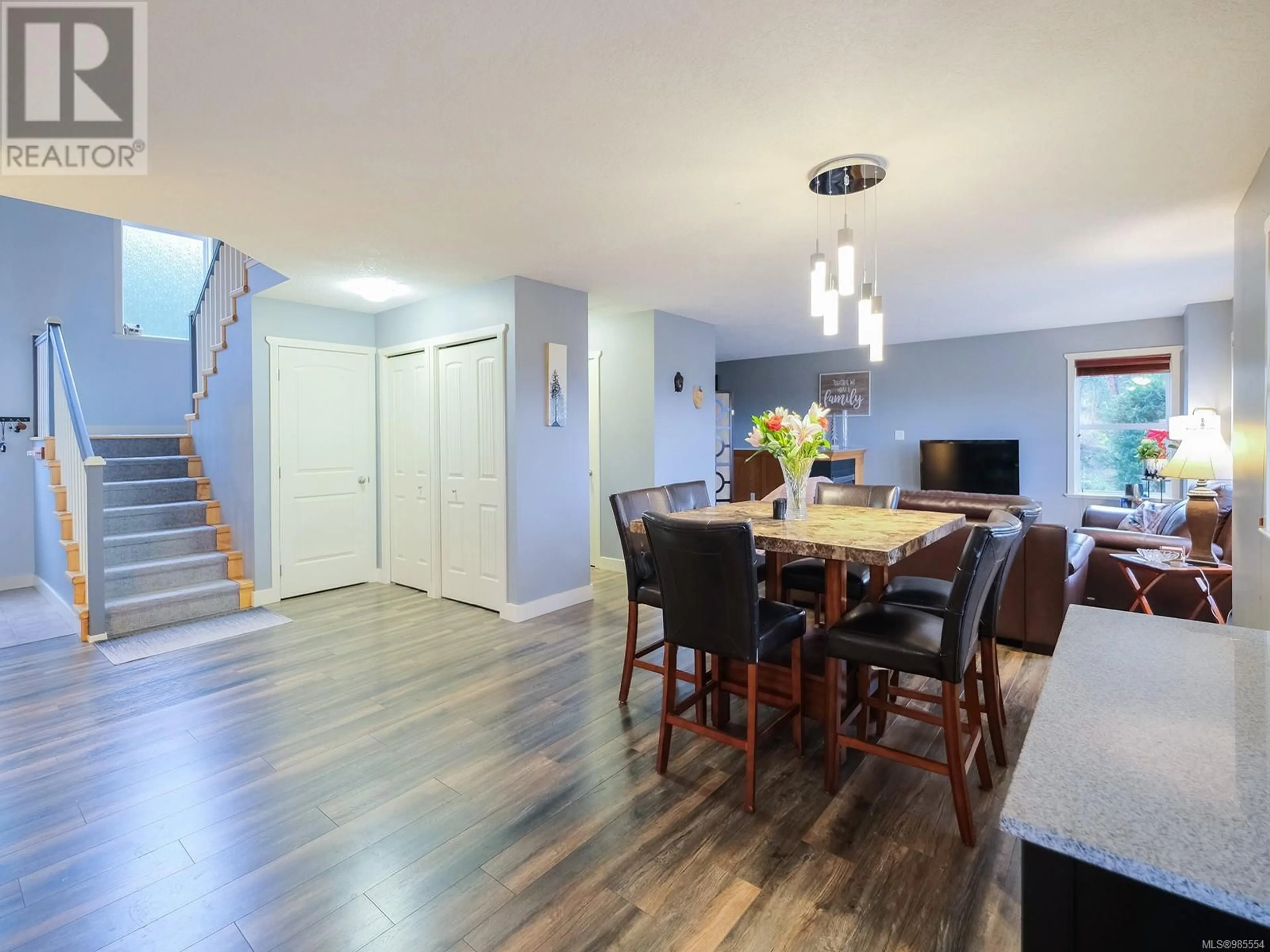 Dining room, wood/laminate floor for 1142 Kathleen Dr, Duncan British Columbia V9L5S4