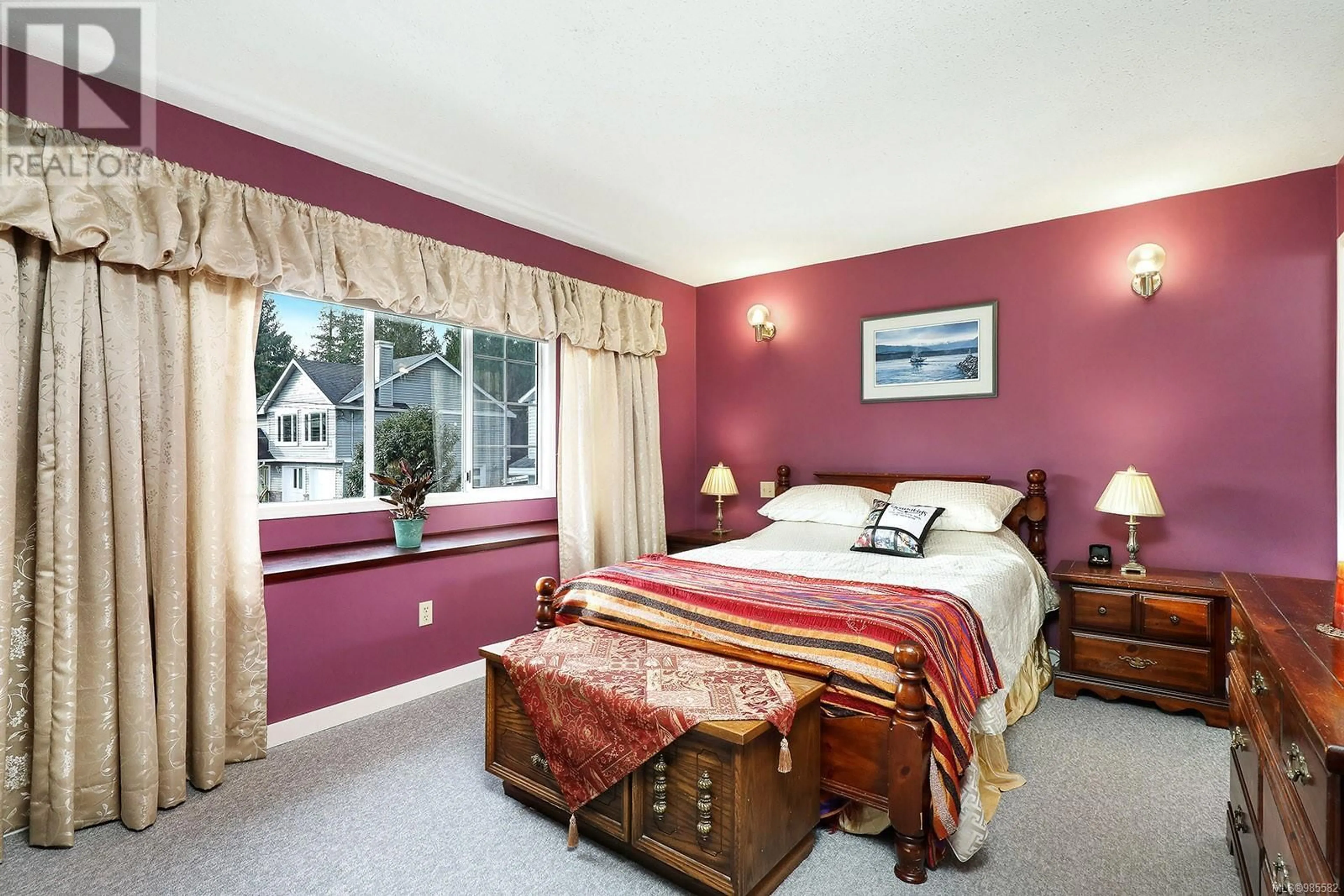 Bedroom with bed, unknown for 2614 Calnan Cres, Cumberland British Columbia V0R1S0