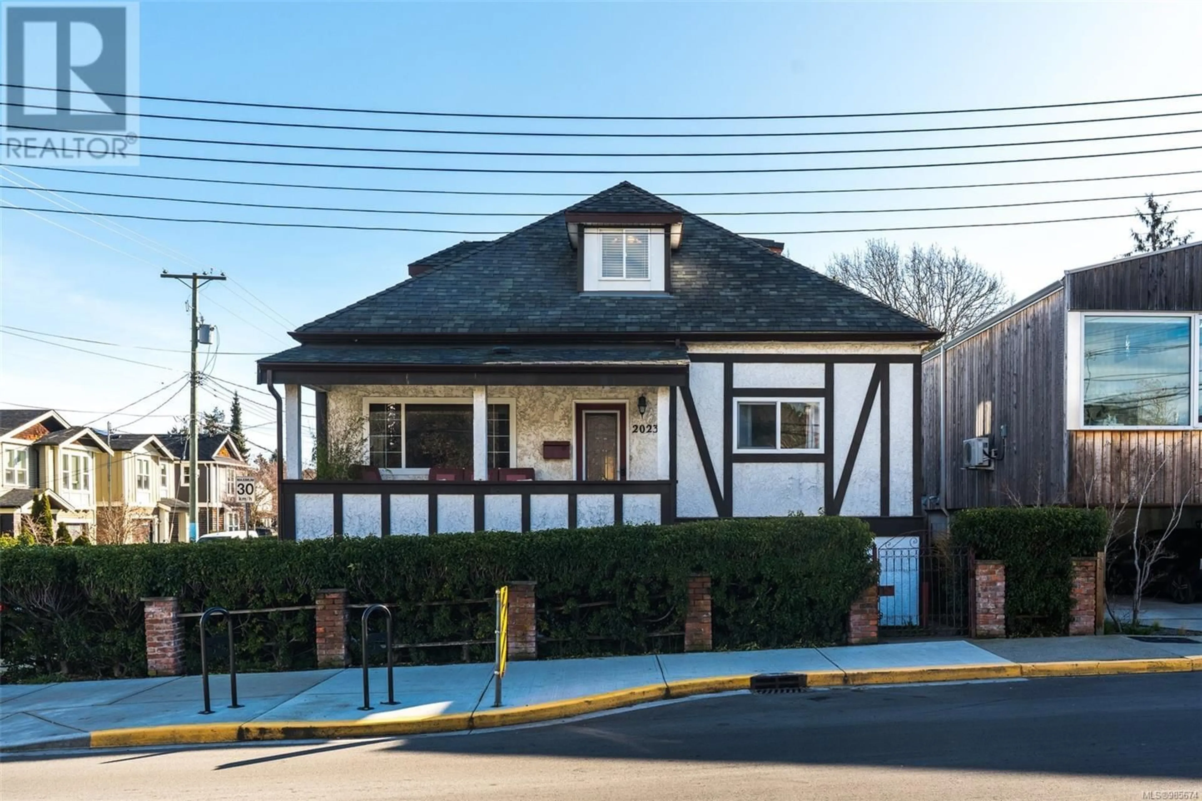 Home with brick exterior material, street for 2023 Fernwood Rd, Victoria British Columbia V8T2Y8