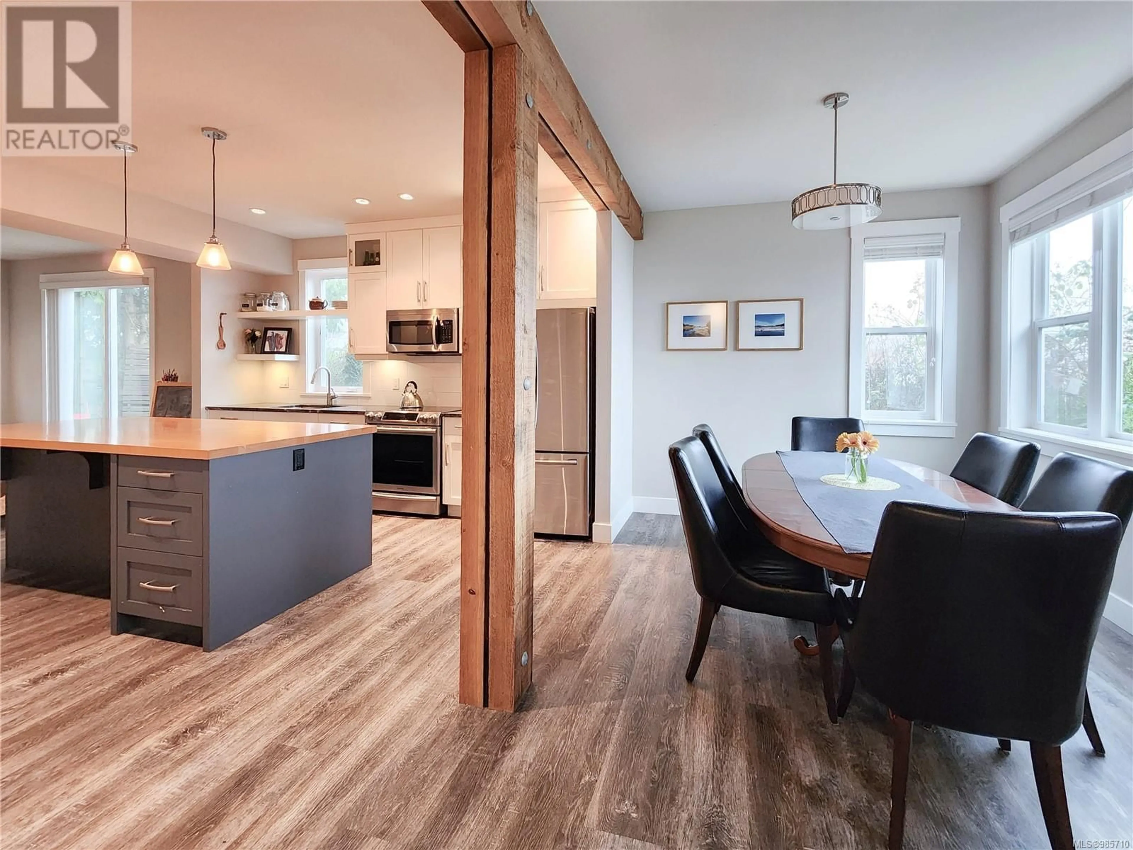 Open concept kitchen, wood/laminate floor for 426A Walker Rd, Ladysmith British Columbia V9G1V7