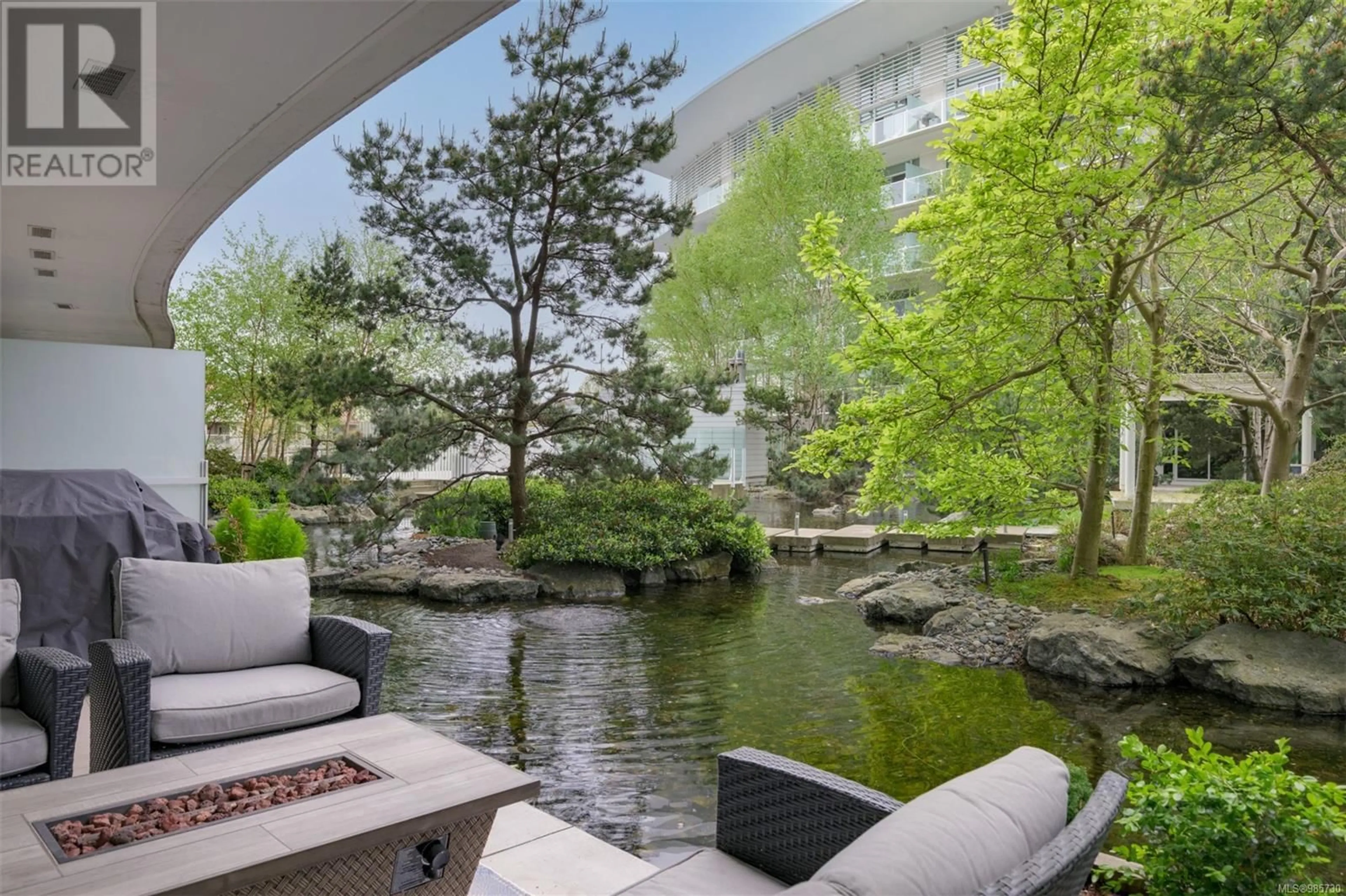 Patio, water/lake/river/ocean view for 103 66 Songhees Rd, Victoria British Columbia V9A7M6