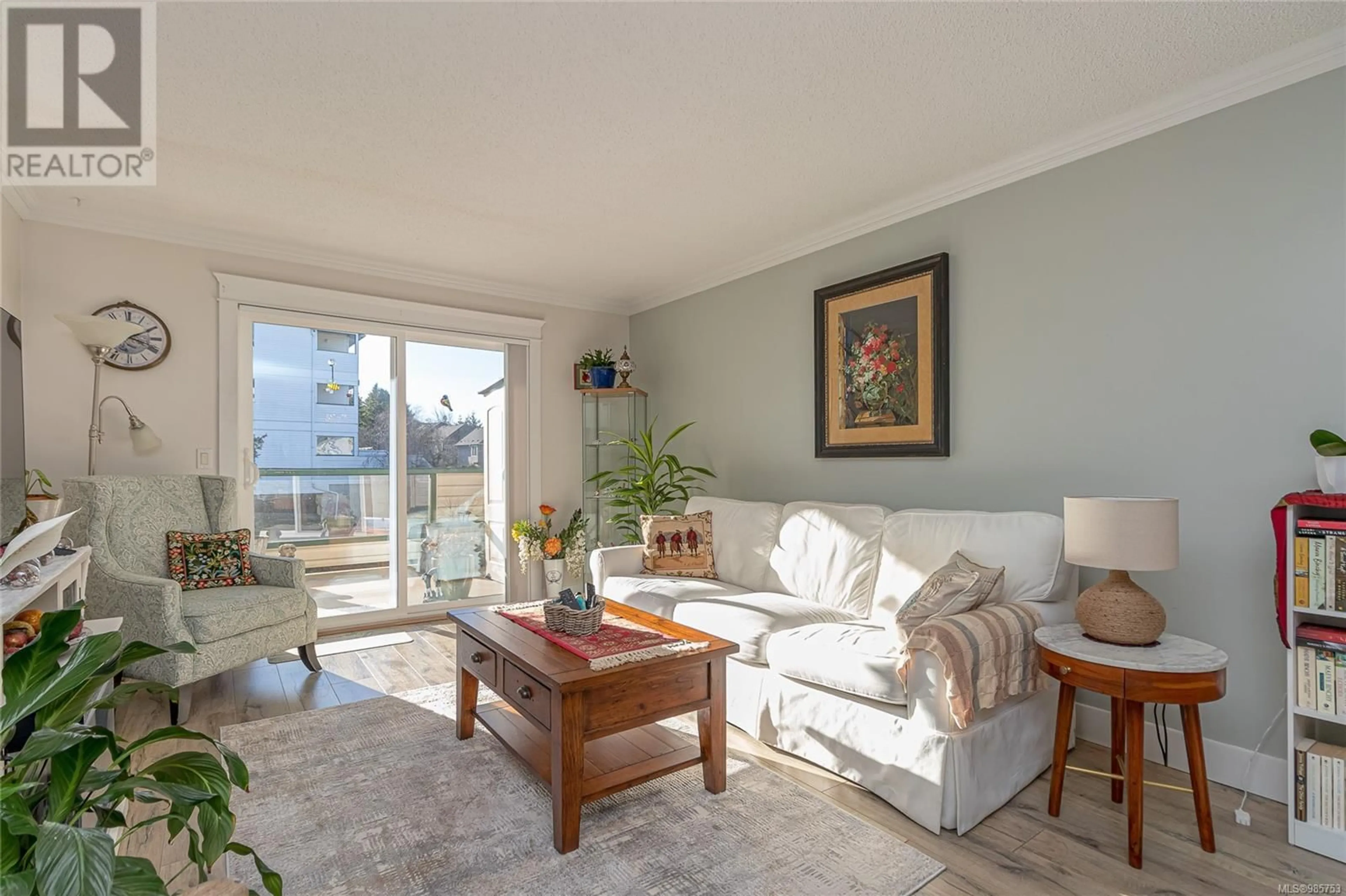 Living room with furniture, unknown for 310 3108 Barons Rd, Nanaimo British Columbia V9T4B5