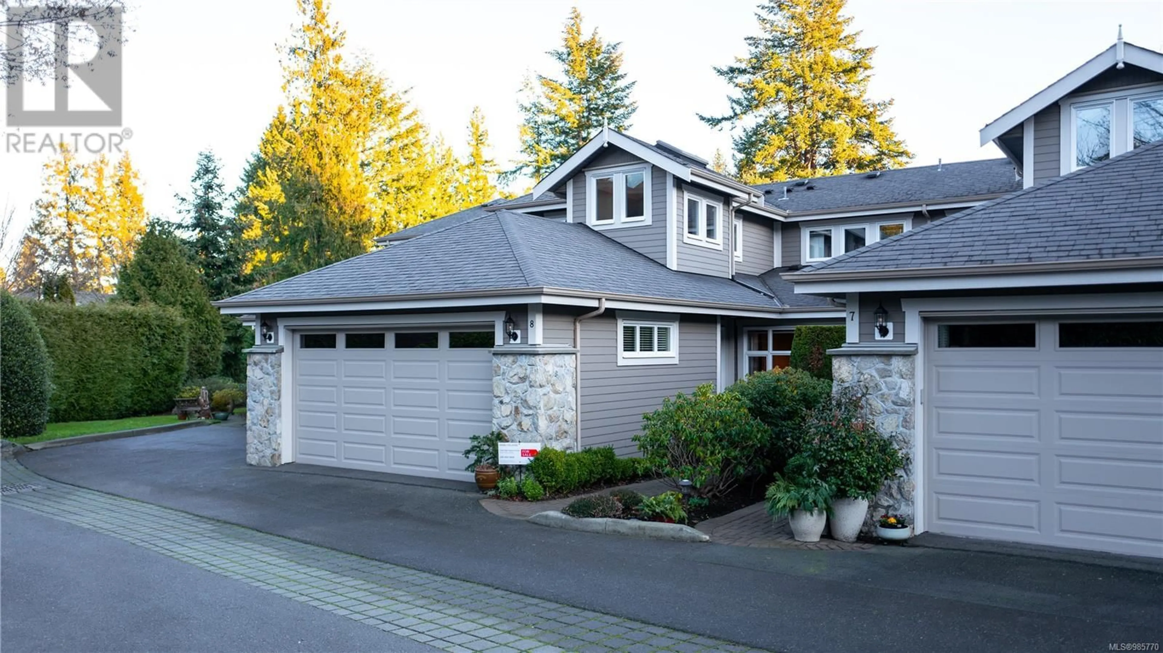 Home with vinyl exterior material, street for 8 974 Sutcliffe Rd, Saanich British Columbia V8Y1M8