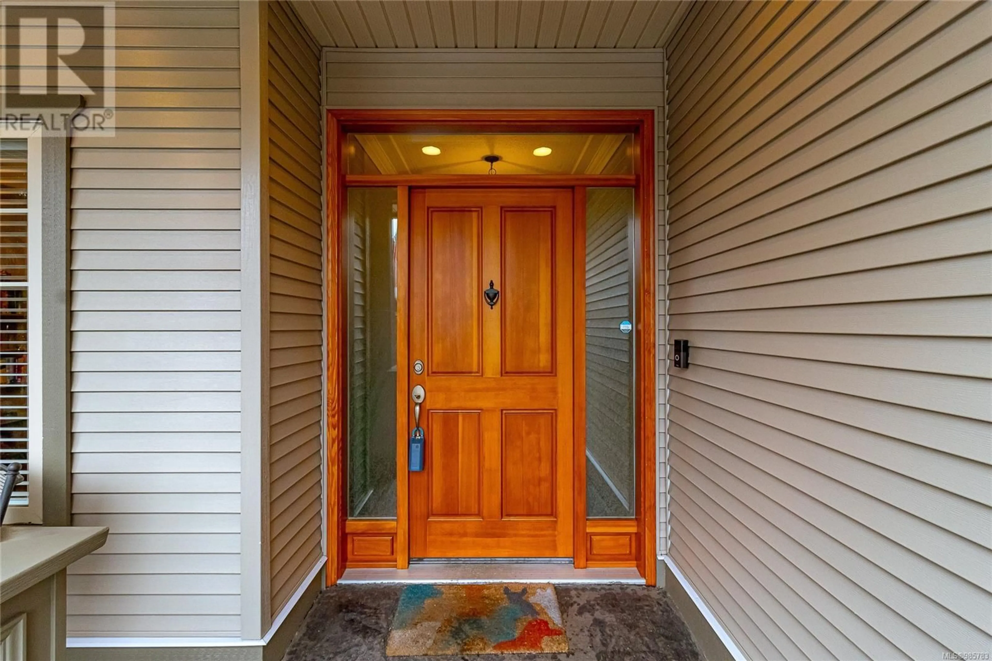 Indoor entryway for 472 Louise Rd, Ladysmith British Columbia V9G1W8