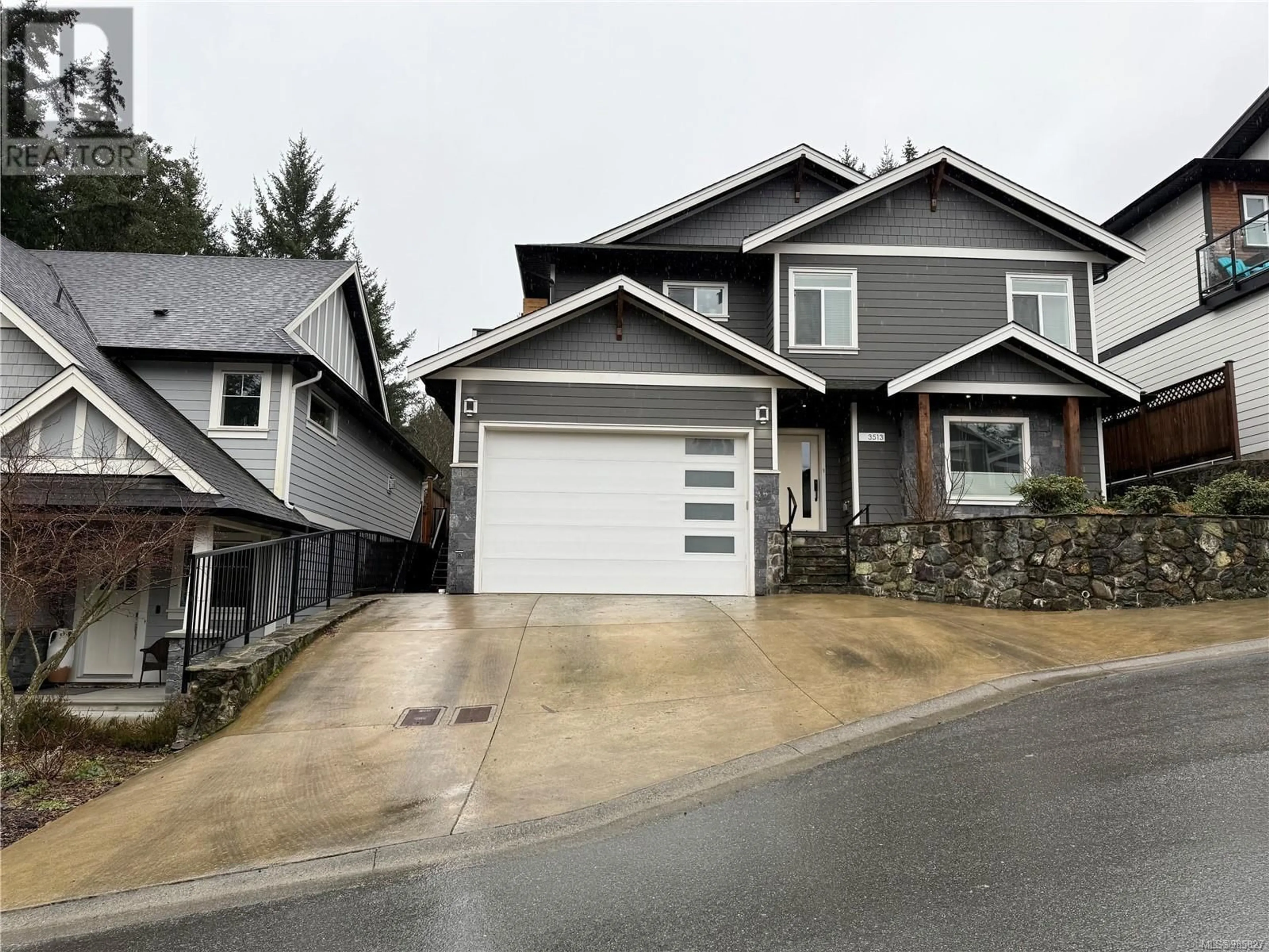 Home with vinyl exterior material, street for 3513 Joy Close, Langford British Columbia V9C0M4