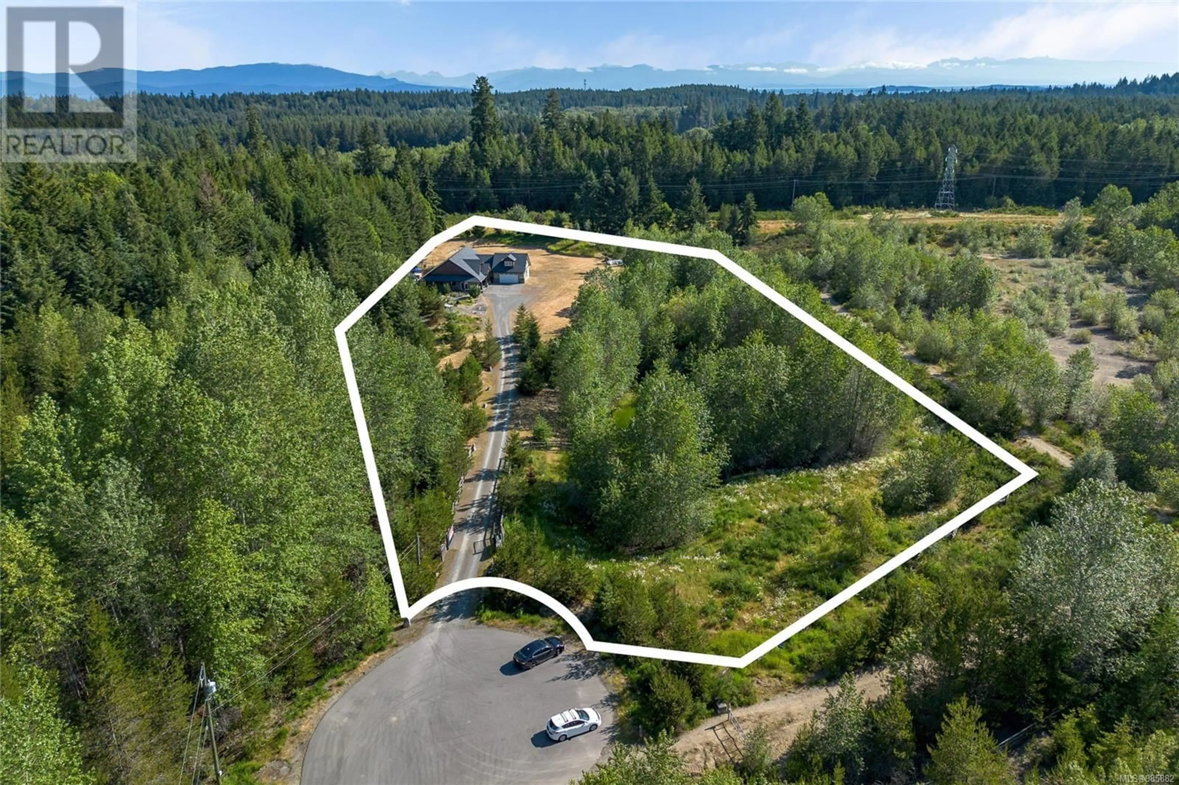 A pic from outside/outdoor area/front of a property/back of a property/a pic from drone, forest/trees view for 2175 Honey Wulff Close, Nanoose Bay British Columbia V9P9L6