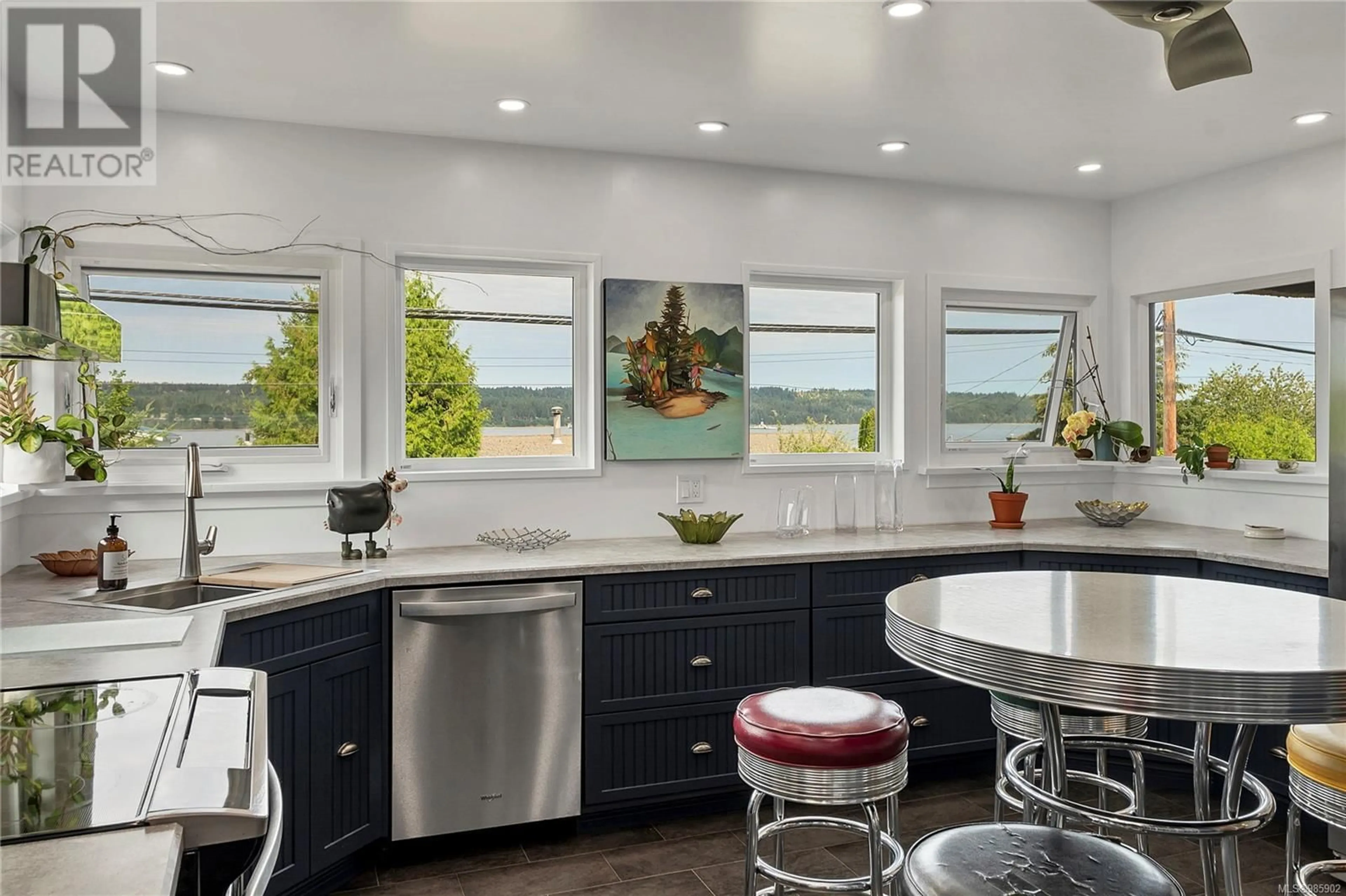 Contemporary kitchen, ceramic/tile floor for 6689 ISLAND HIGHWAY SOUTH, Fanny Bay British Columbia V0R1W0