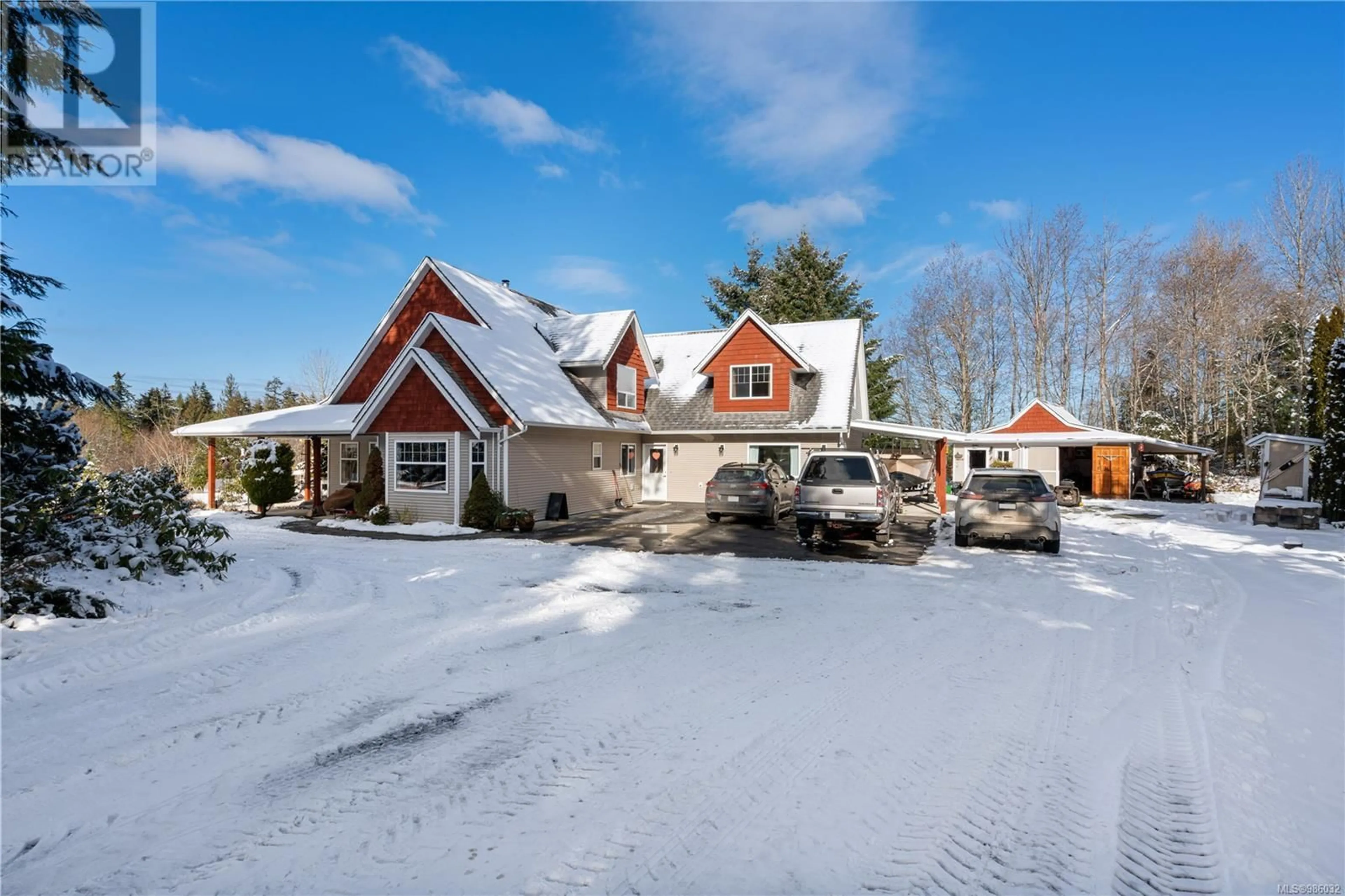 A pic from outside/outdoor area/front of a property/back of a property/a pic from drone, street for 1159 Corcan Rd, Qualicum Beach British Columbia V9K2R6