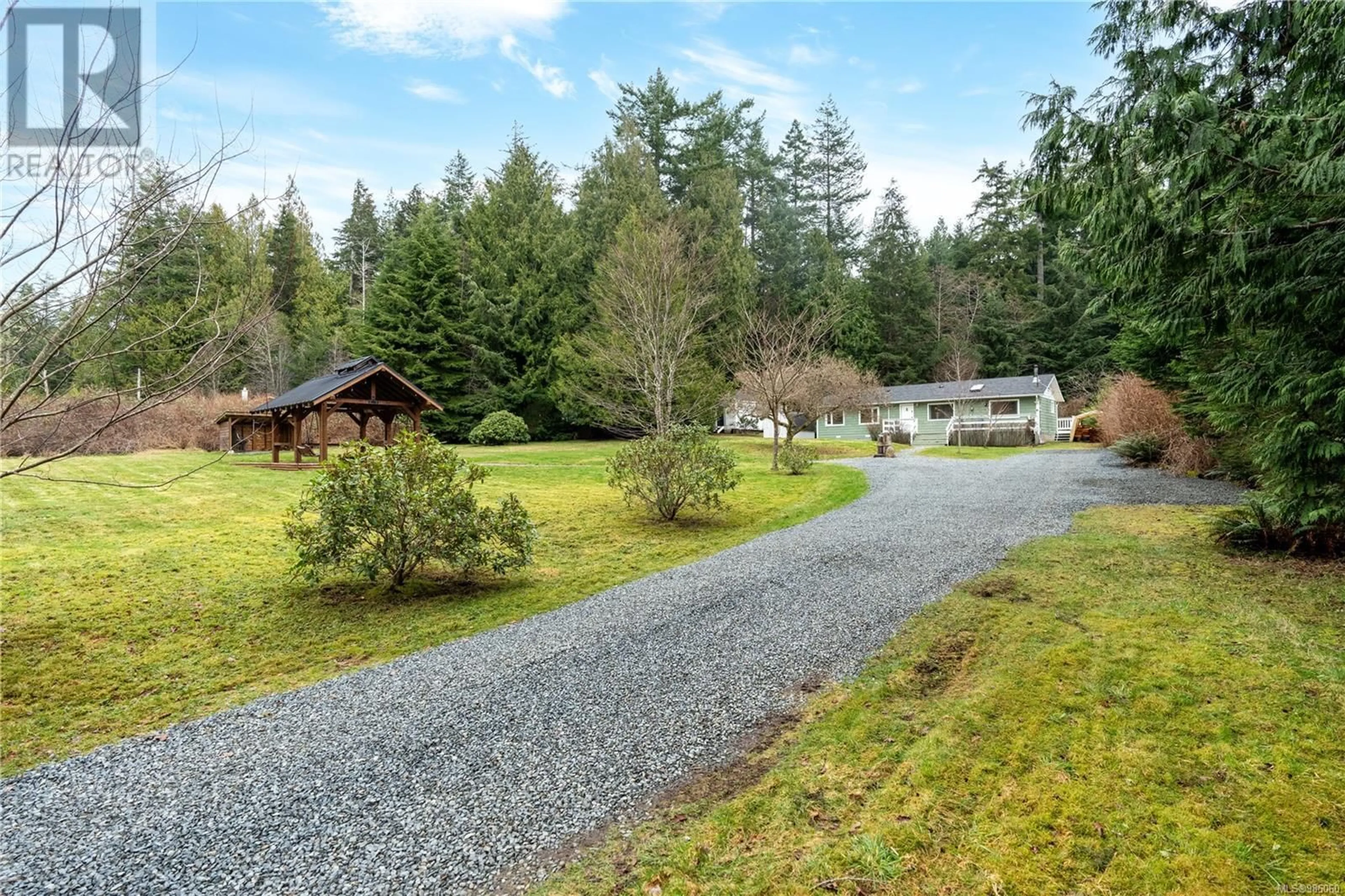 A pic from outside/outdoor area/front of a property/back of a property/a pic from drone, unknown for 2767 Alderbrook Pl, Sooke British Columbia V9Z1G6