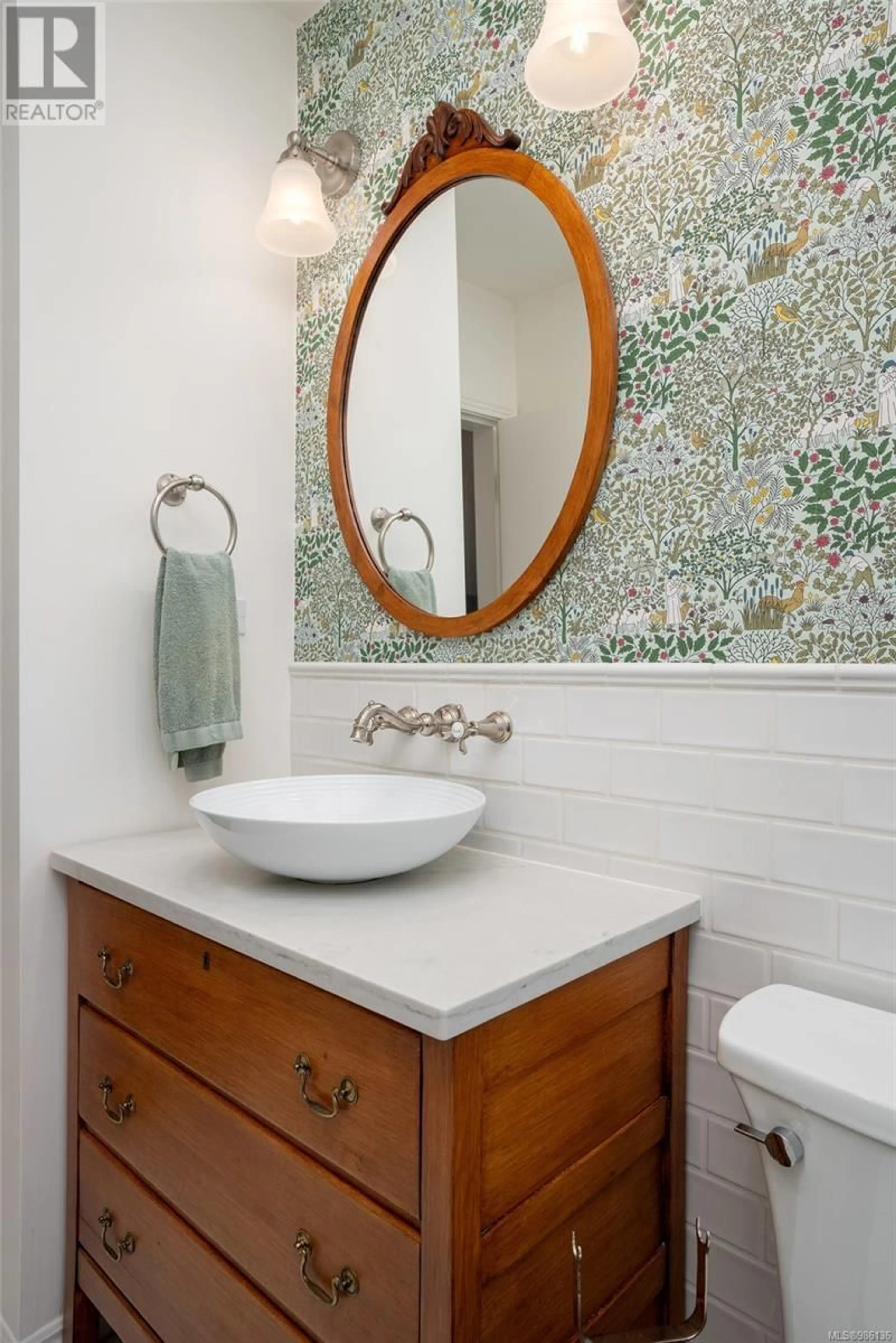 Contemporary bathroom, ceramic/tile floor for 3606 Doncaster Dr, Saanich British Columbia V8P3W4