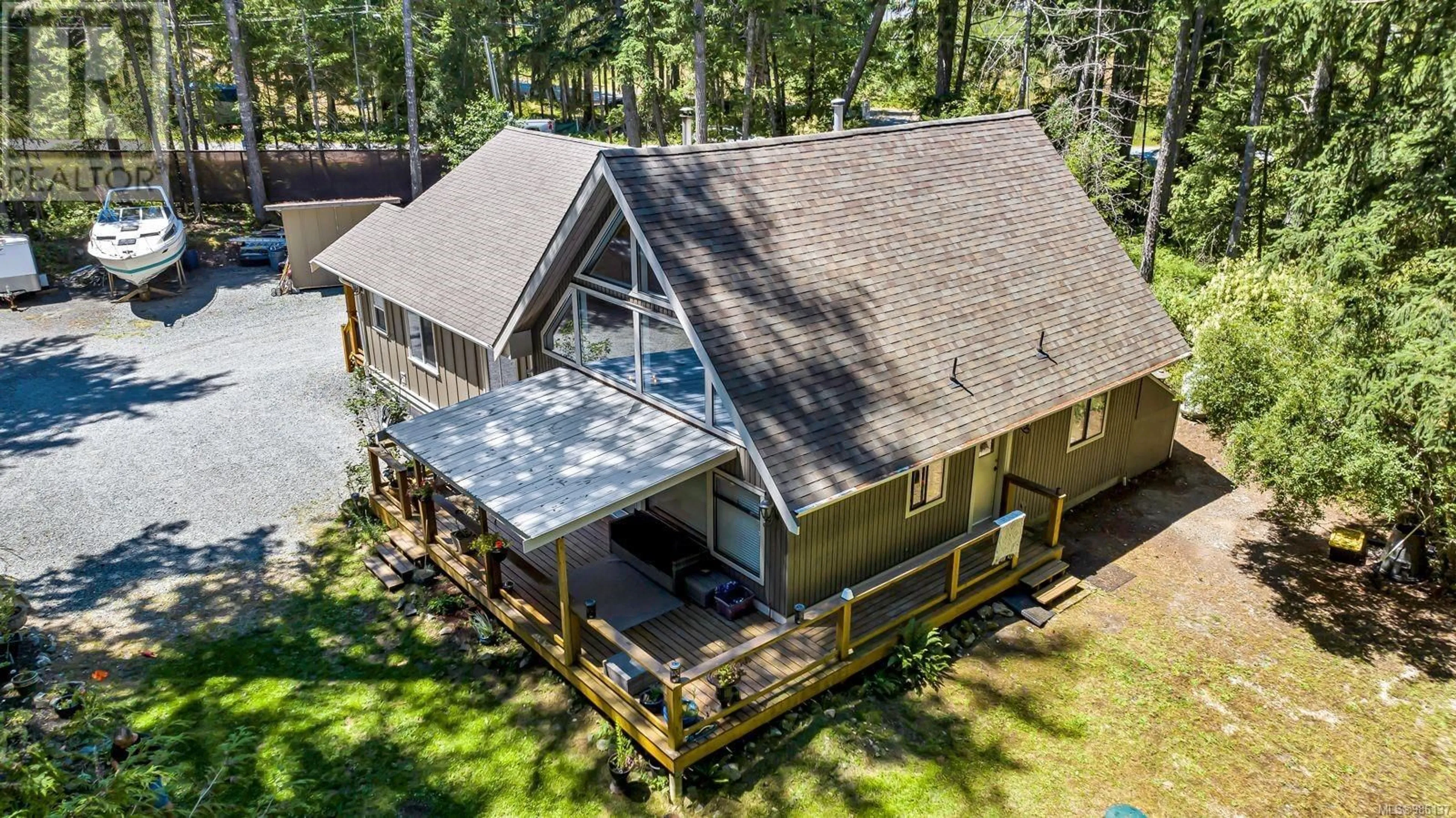 A pic from outside/outdoor area/front of a property/back of a property/a pic from drone, unknown for 905 WHITTAKER ROAD, Malahat British Columbia V0R2L0