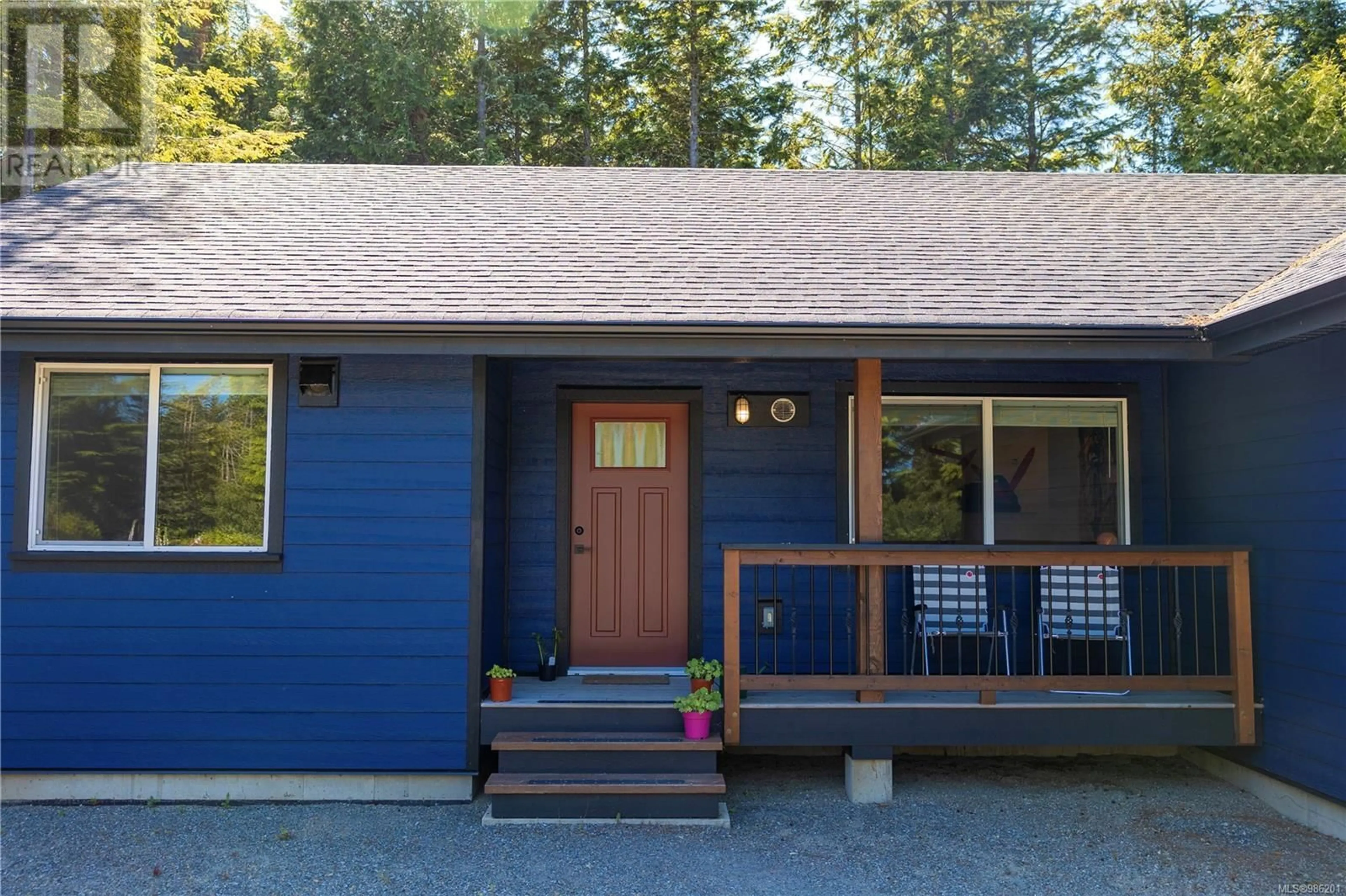 Home with vinyl exterior material, street for 868 Elina Rd, Ucluelet British Columbia V0R3A0