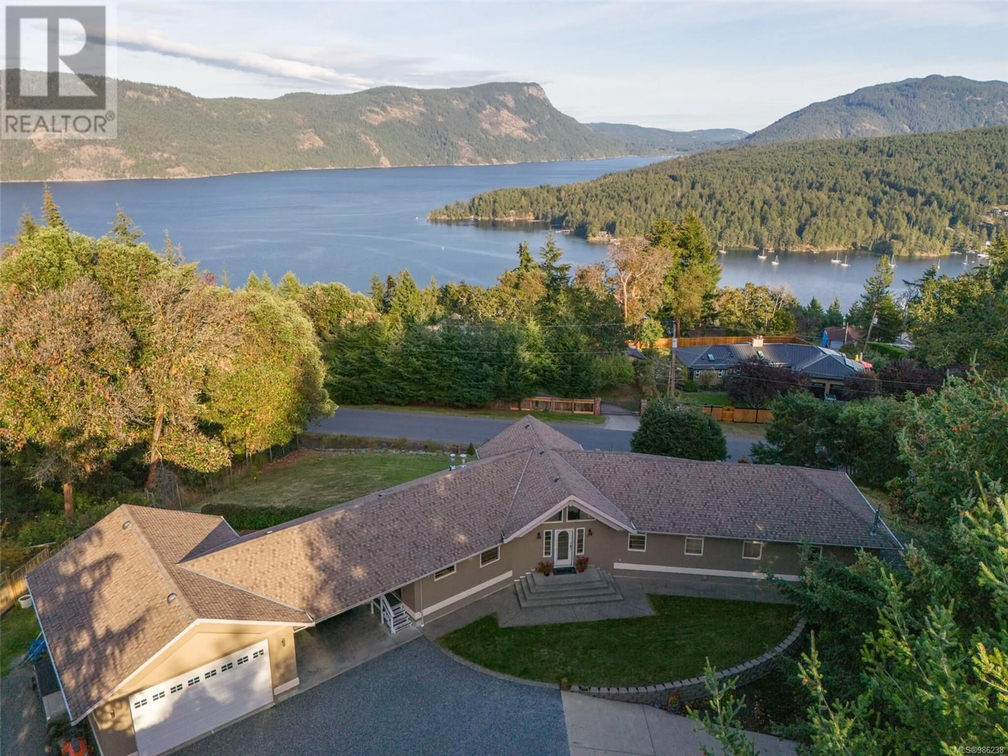 A pic from outside/outdoor area/front of a property/back of a property/a pic from drone, water/lake/river/ocean view for 939 Pacific Pl, Duncan British Columbia V9L5S5