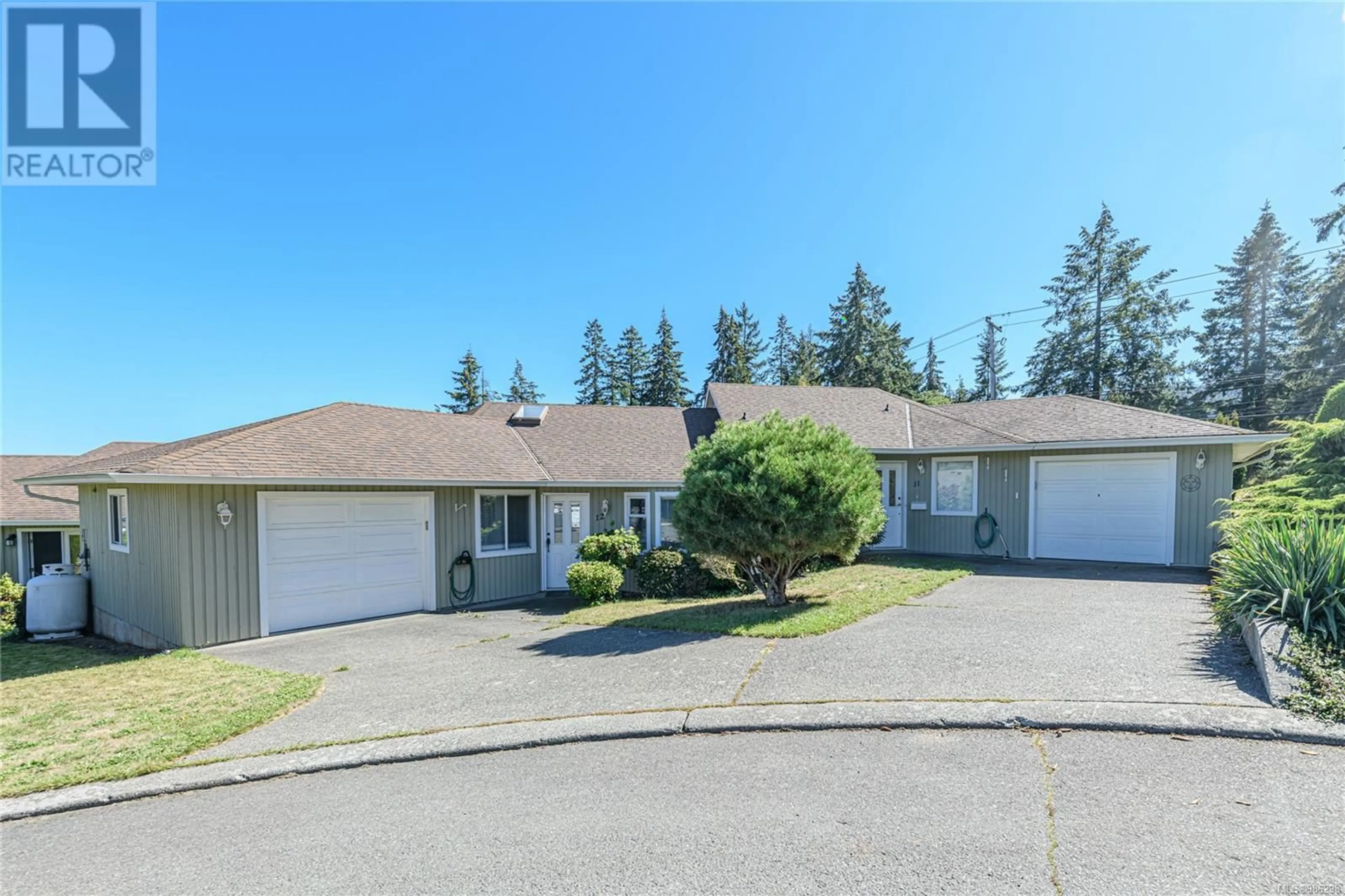 A pic from outside/outdoor area/front of a property/back of a property/a pic from drone, street for 11 130 Corbett Rd, Salt Spring British Columbia V8K1T2