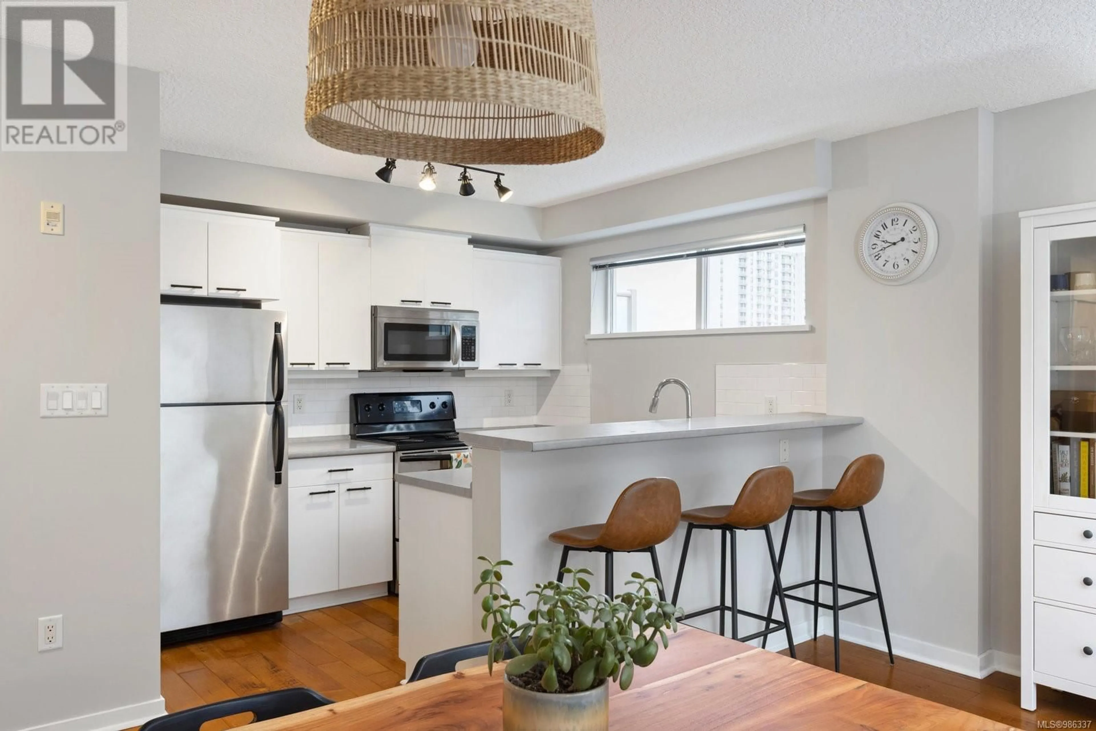 Open concept kitchen, unknown for 502 1030 Yates St, Victoria British Columbia V8V5A7