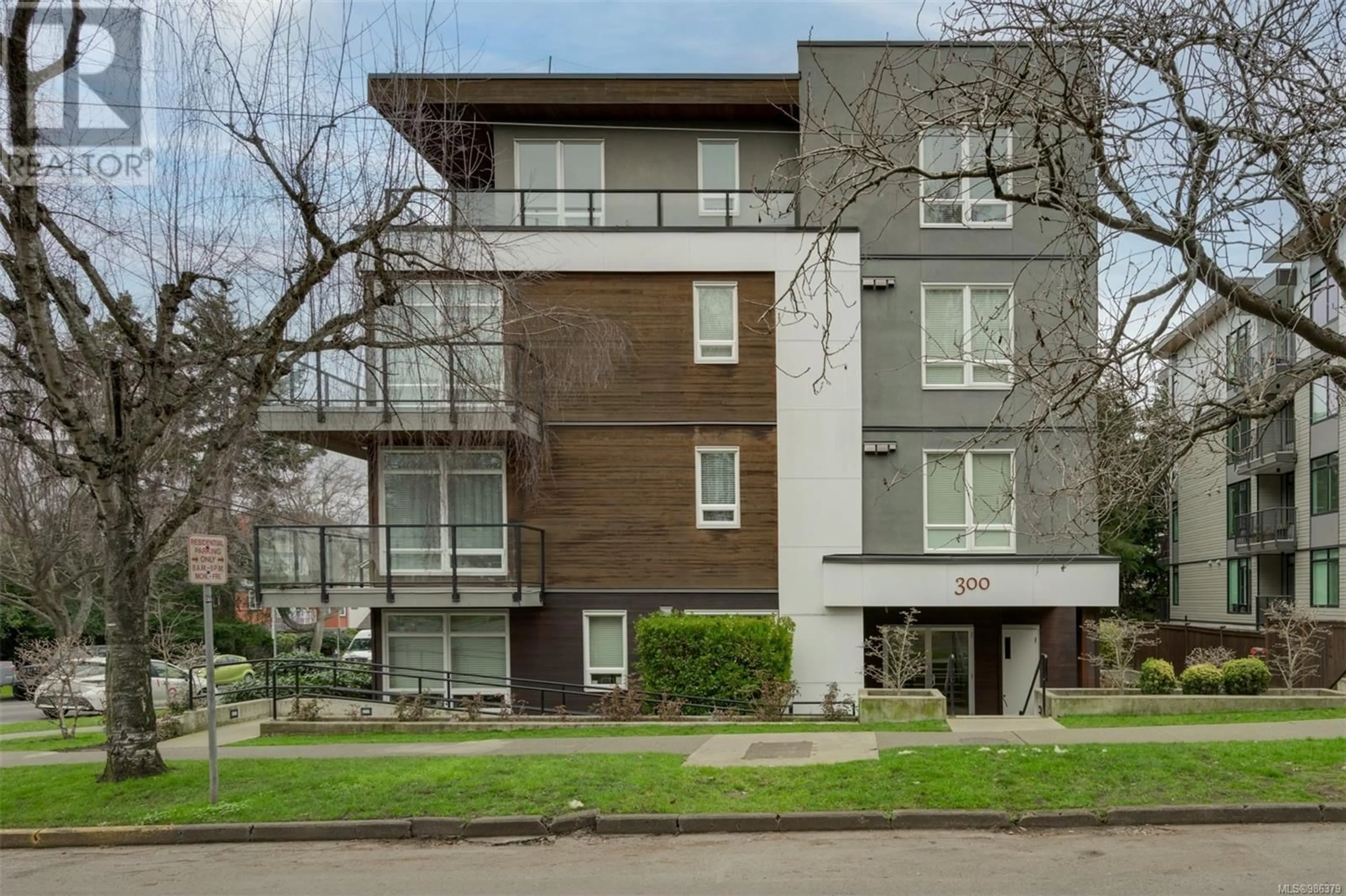 Unknown for 303 300 Michigan St, Victoria British Columbia V8V1R5