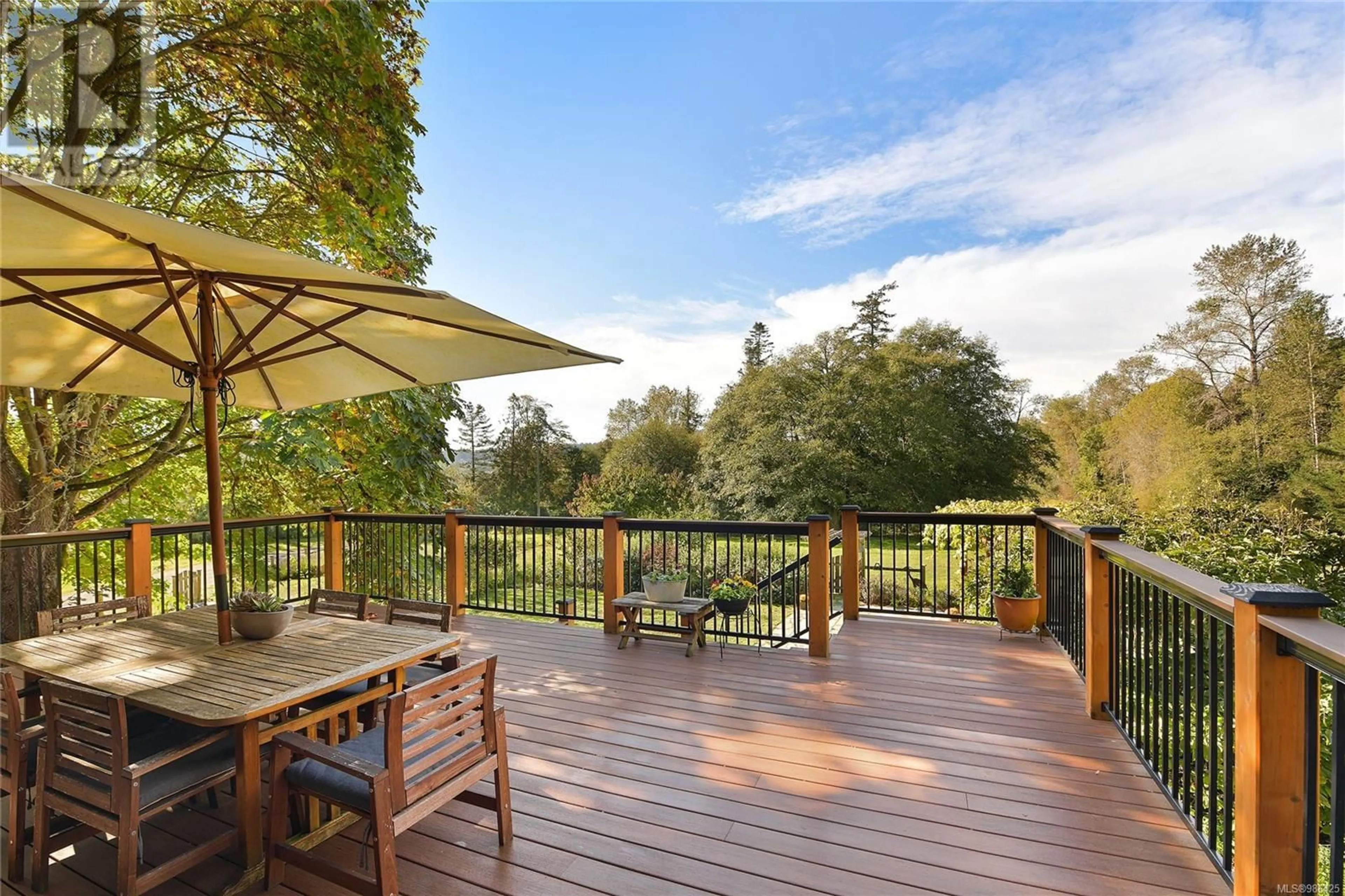 Patio, unknown for 6281 Welch Rd, Central Saanich British Columbia V8M1W7