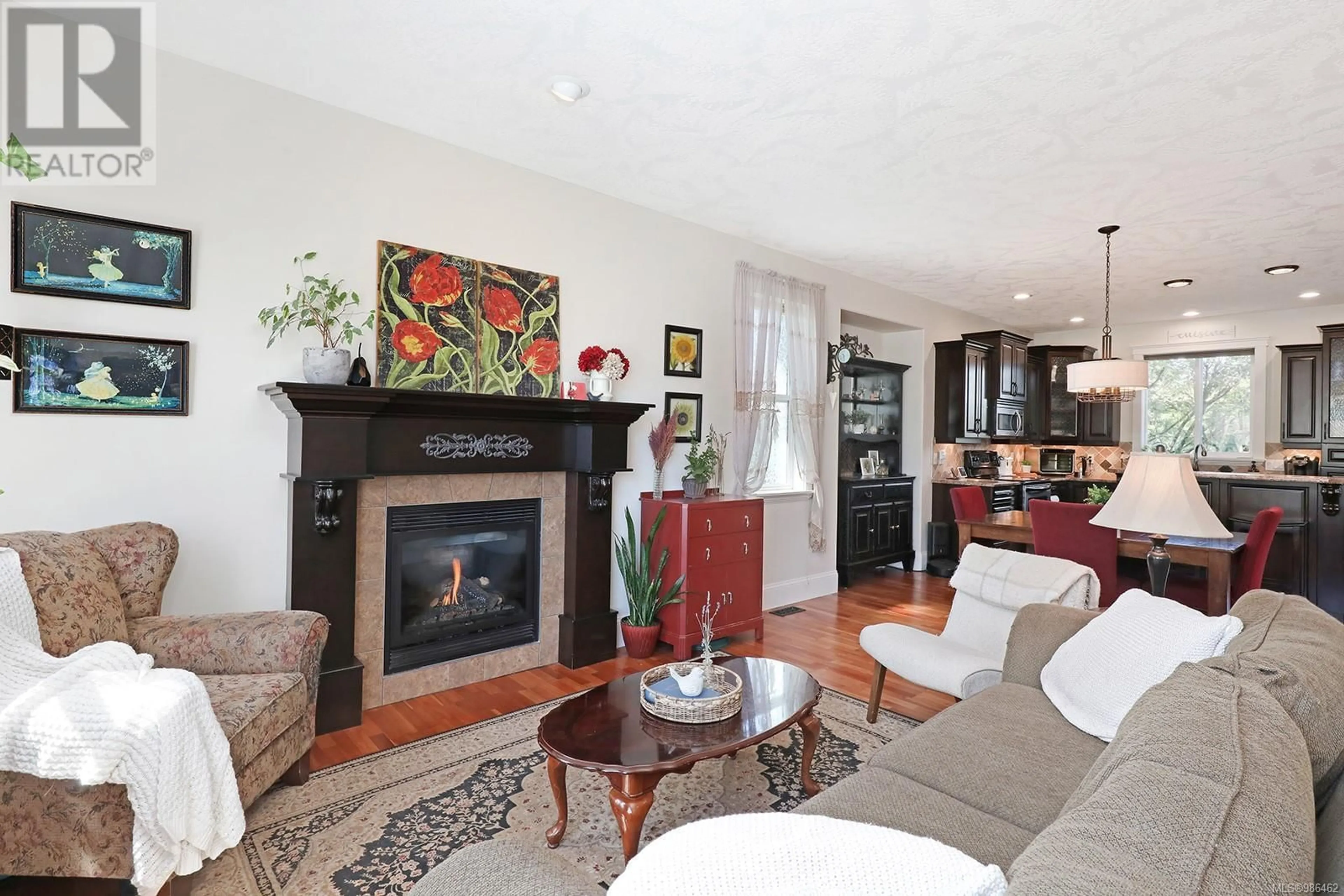 Living room with furniture, unknown for 685 Lancaster Way, Comox British Columbia V9M4J3