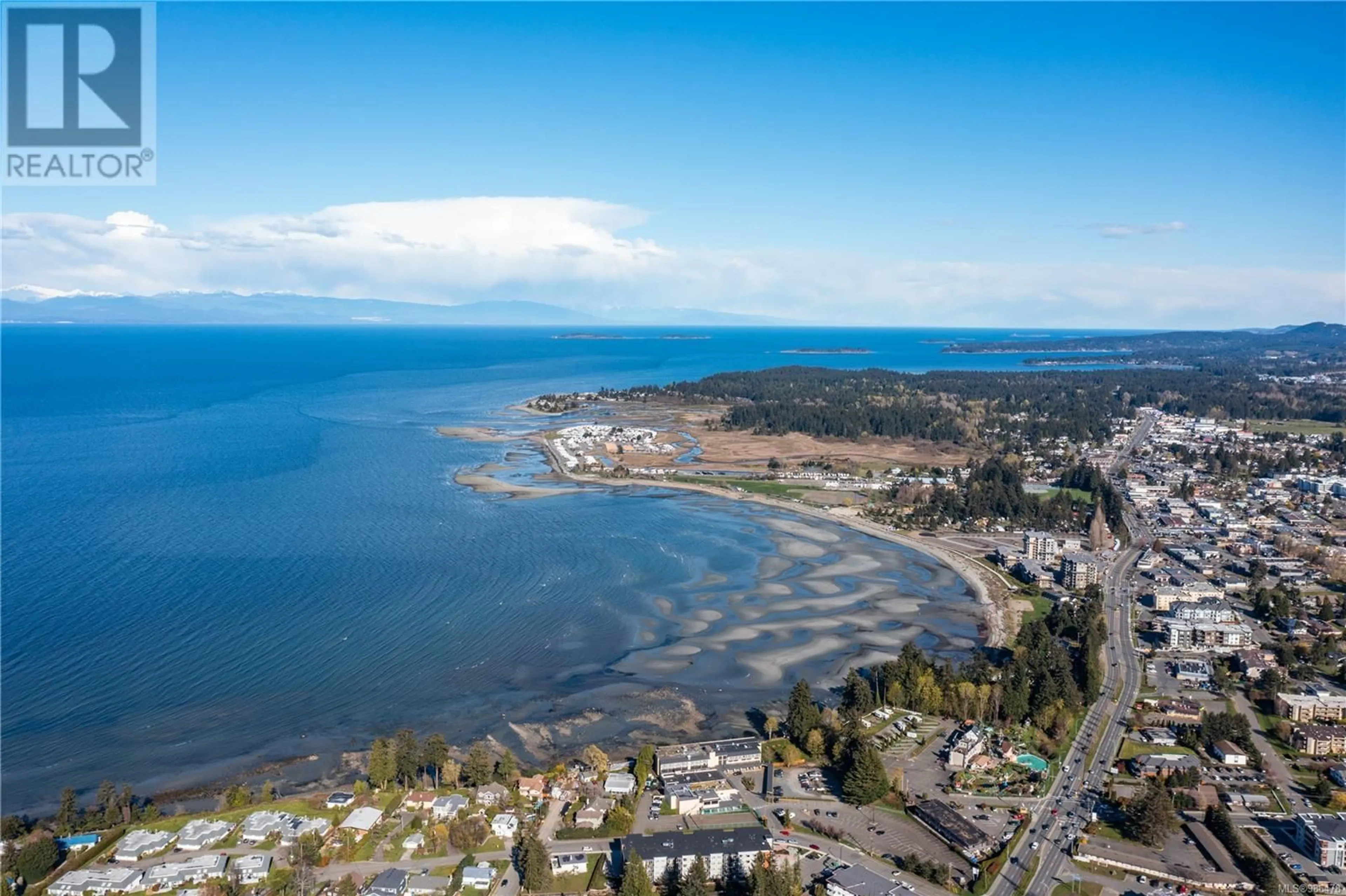 A pic from outside/outdoor area/front of a property/back of a property/a pic from drone, water/lake/river/ocean view for 594 Rainbow Way, Parksville British Columbia V9P1H3