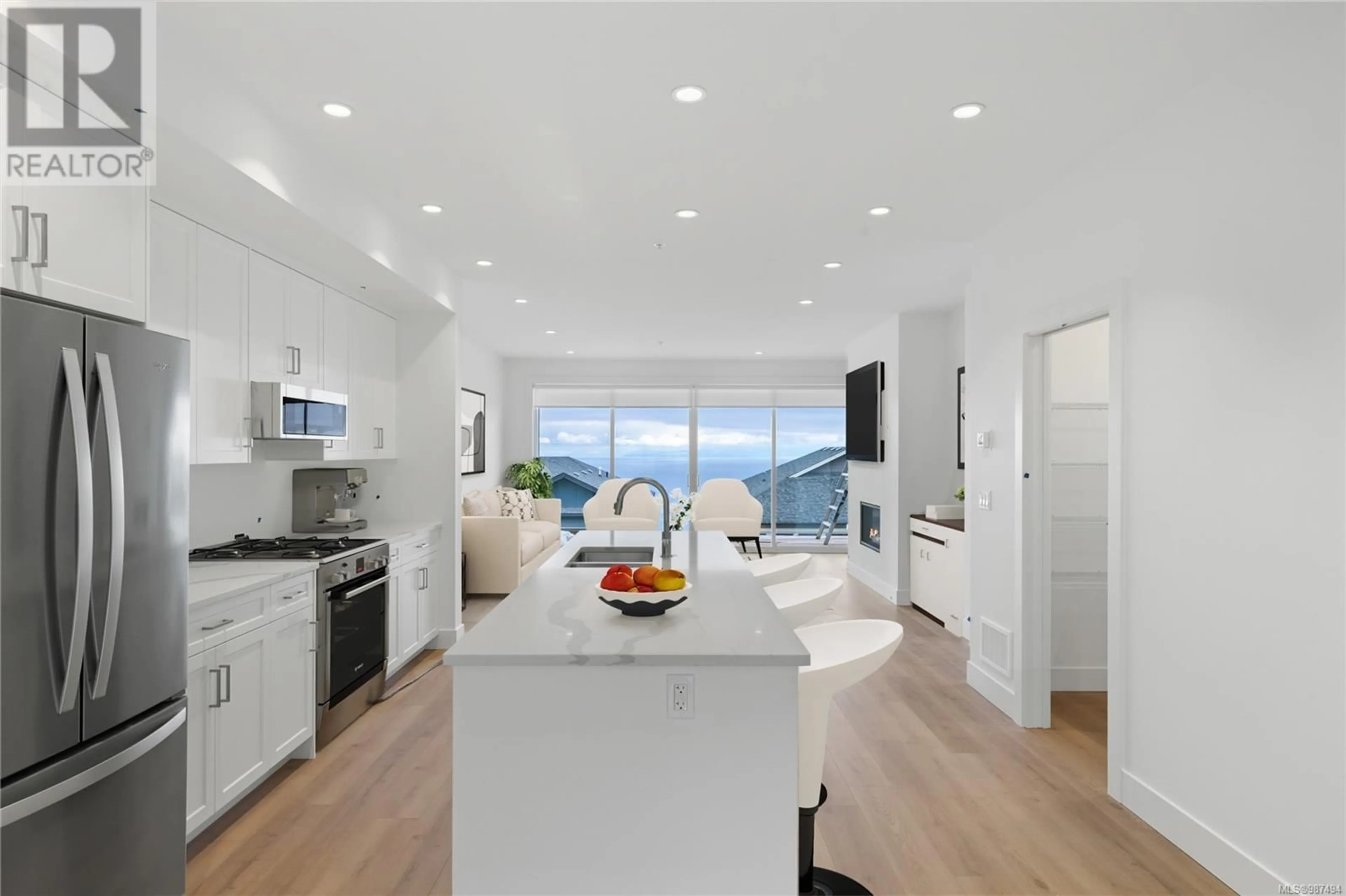 Open concept kitchen, ceramic/tile floor for 107 - 151 ROYAL PACIFIC WAY, Nanaimo British Columbia V9T0B9