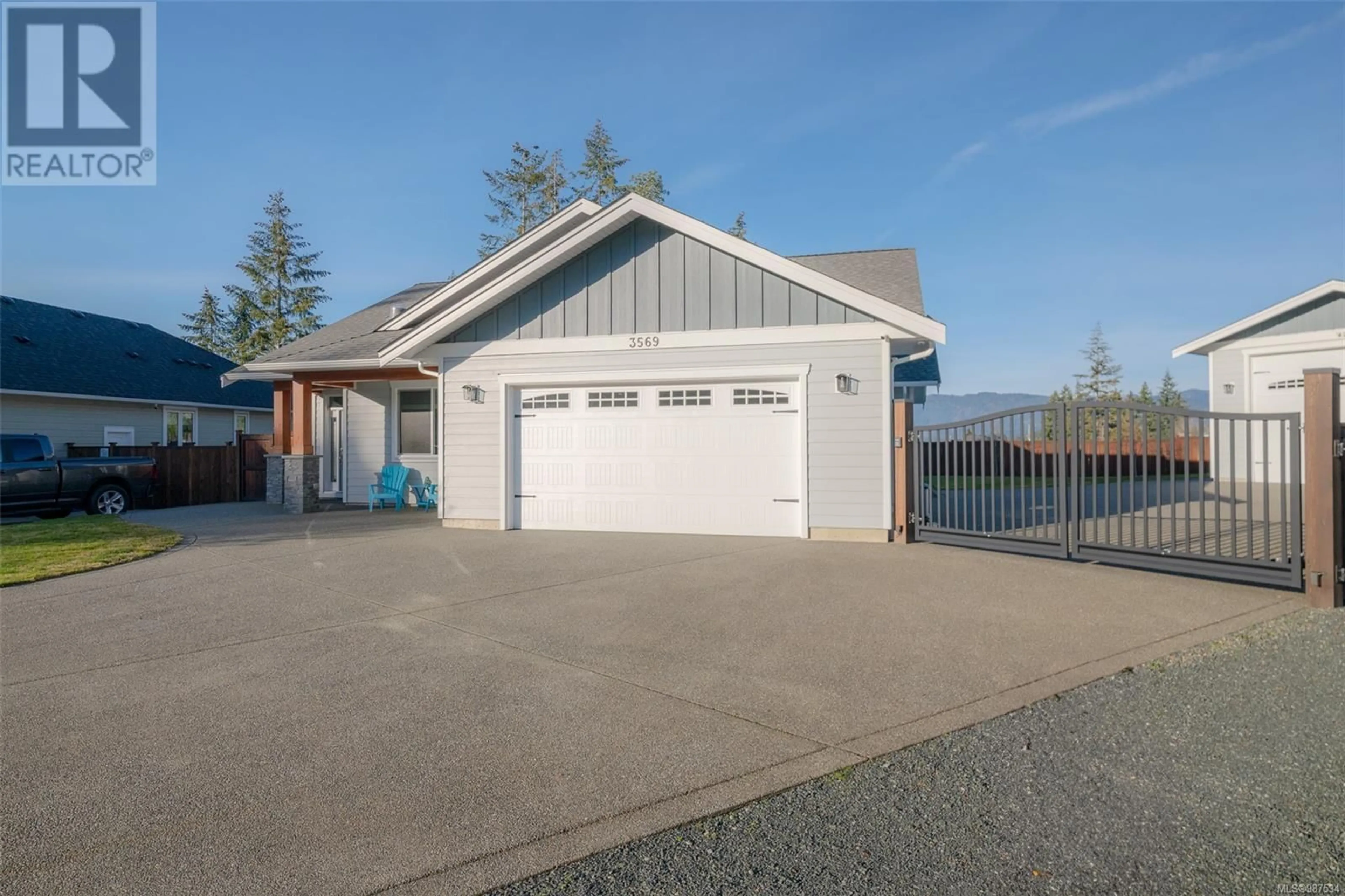 Indoor garage for 3569 Parkview Cres, Port Alberni British Columbia V9Y0C8