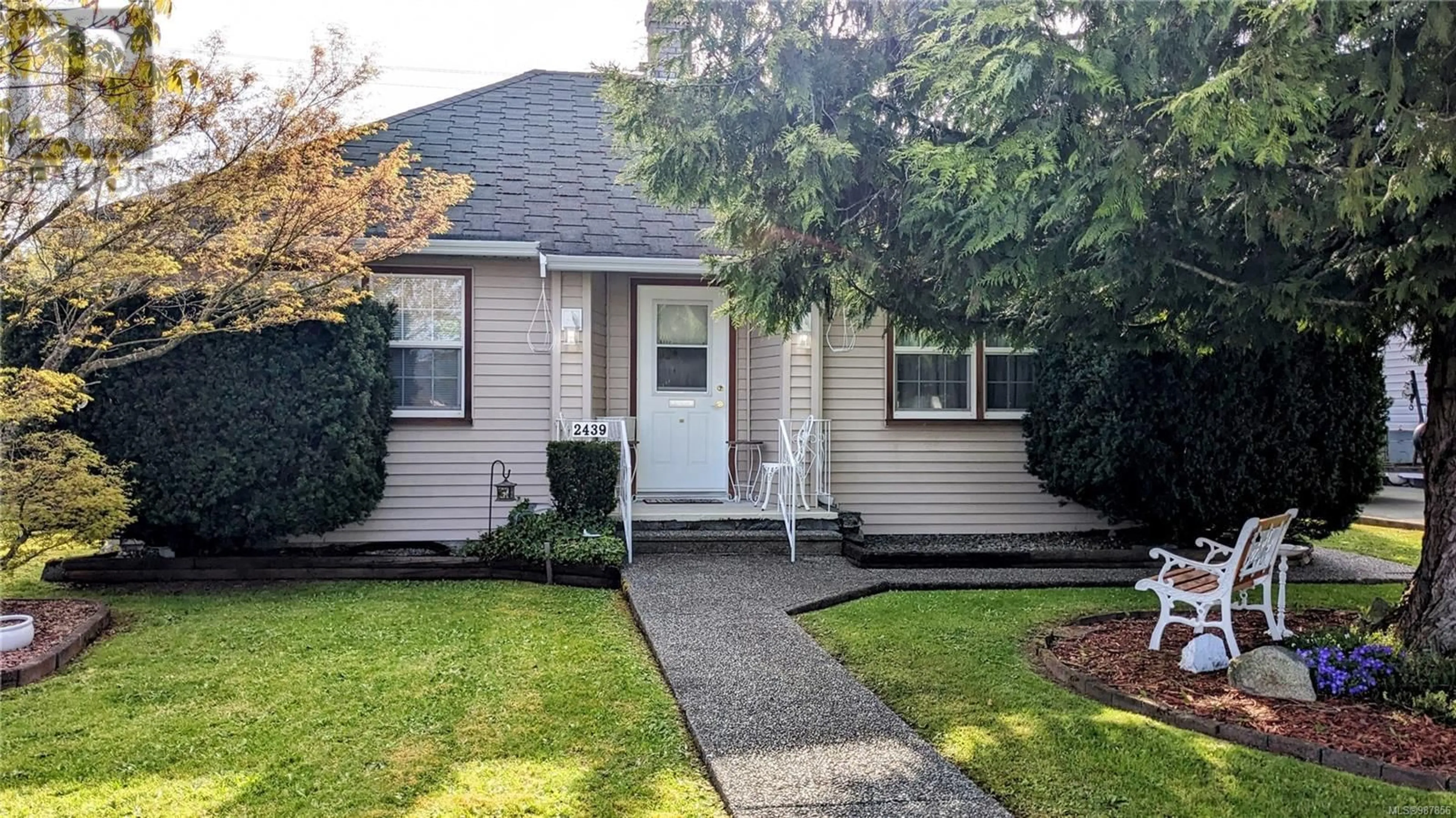 Home with vinyl exterior material, street for 2439 10TH AVENUE, Port Alberni British Columbia V9Y2P6