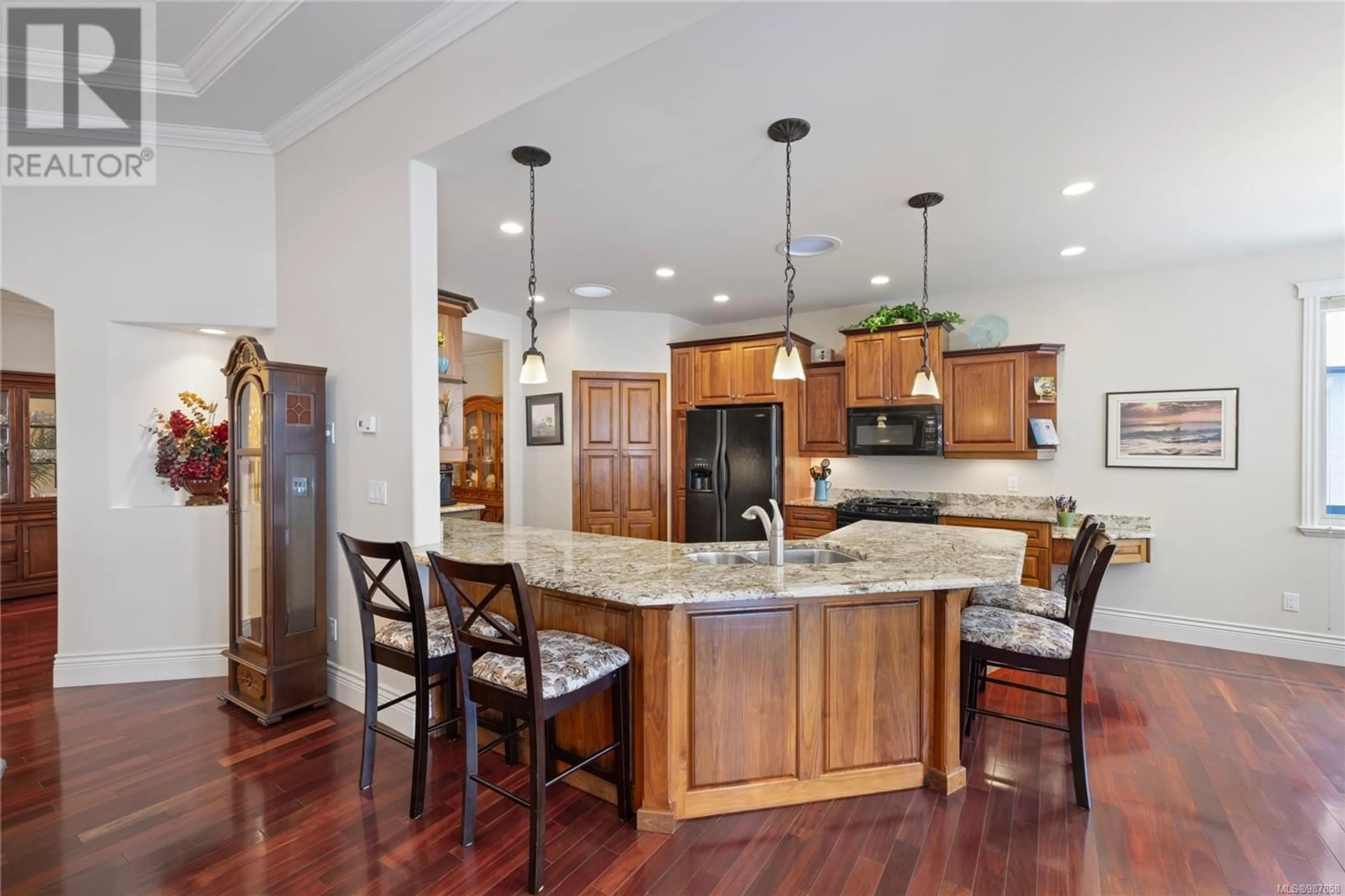 Open concept kitchen, unknown for 757 Eagle Ridge Pl, Qualicum Beach British Columbia V9K1L4