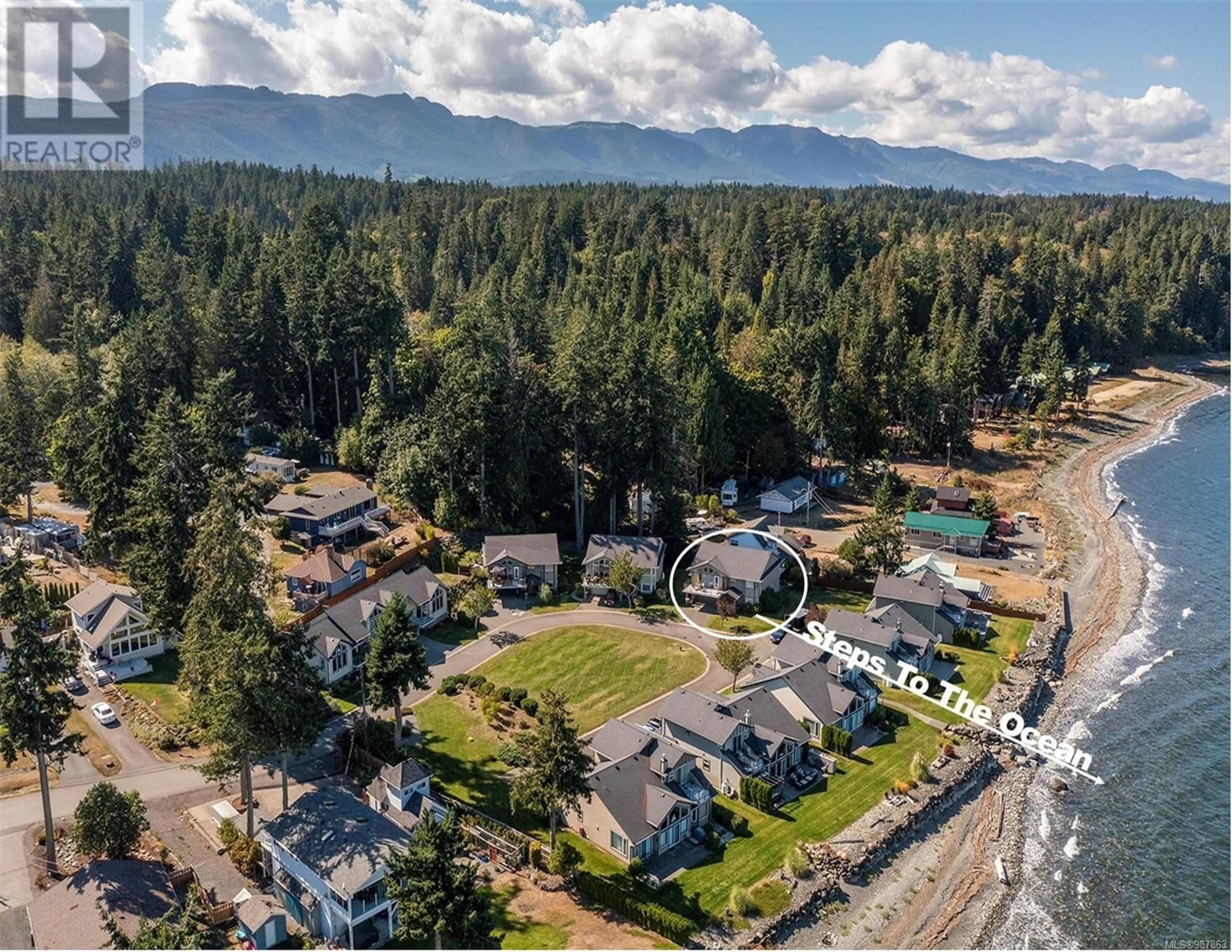 A pic from outside/outdoor area/front of a property/back of a property/a pic from drone, mountain view for 5 4320 Garrod Rd, Bowser British Columbia V0R1G0