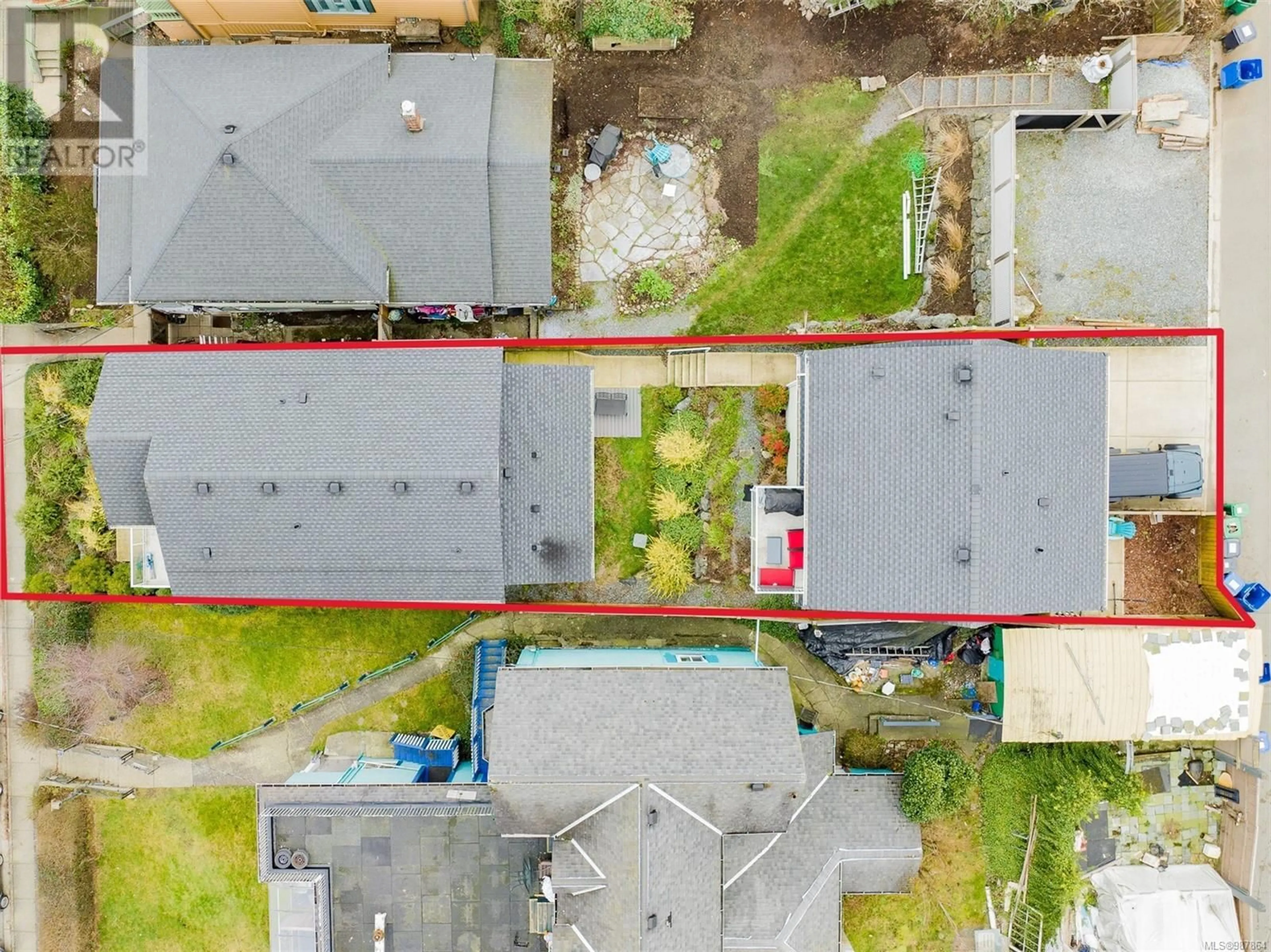 A pic from outside/outdoor area/front of a property/back of a property/a pic from drone, street for 429 & 431 Milton St, Nanaimo British Columbia V9R2K9