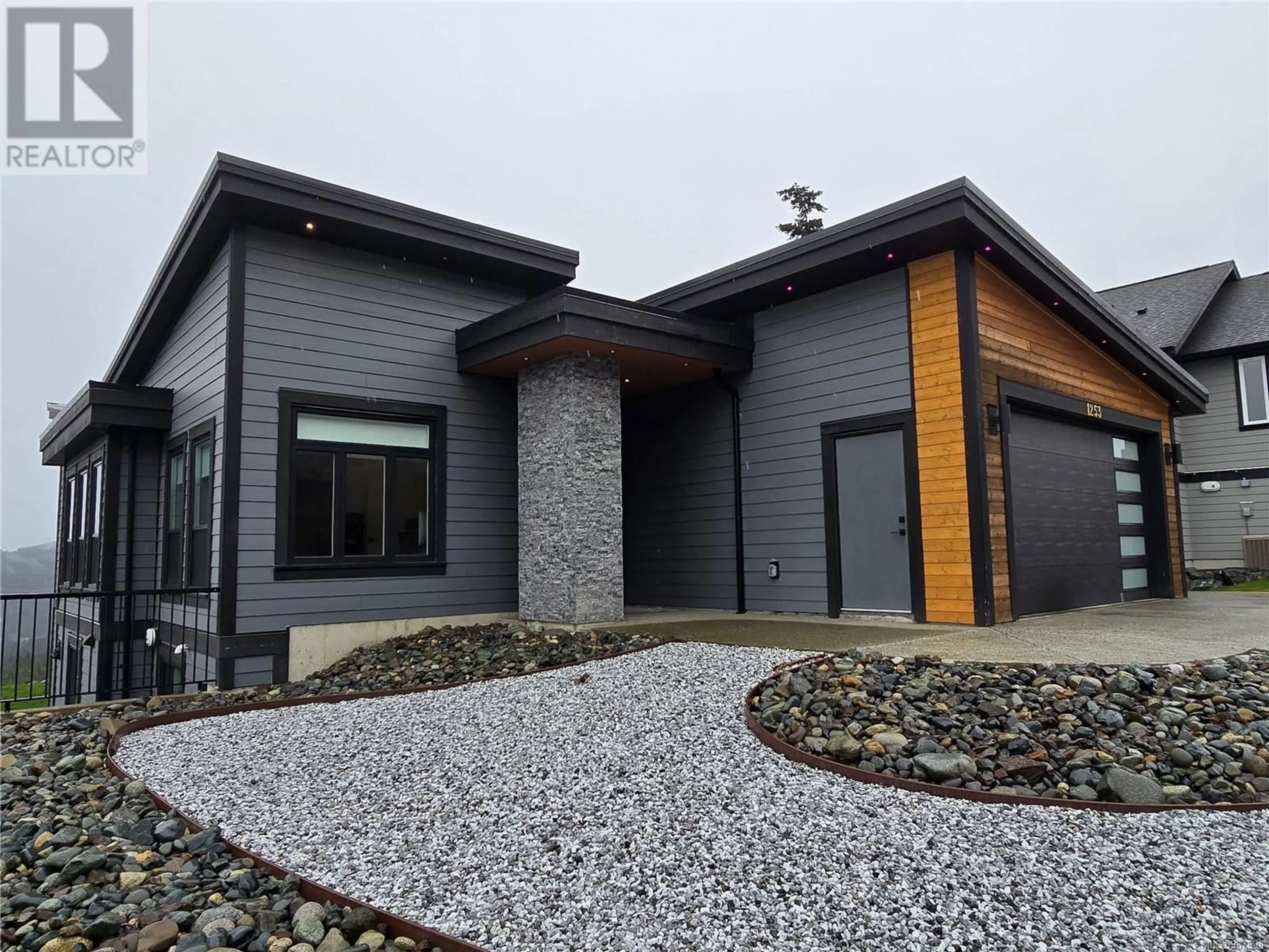 Unknown for 1253 KINGSVIEW ROAD, Duncan British Columbia V9L0B3
