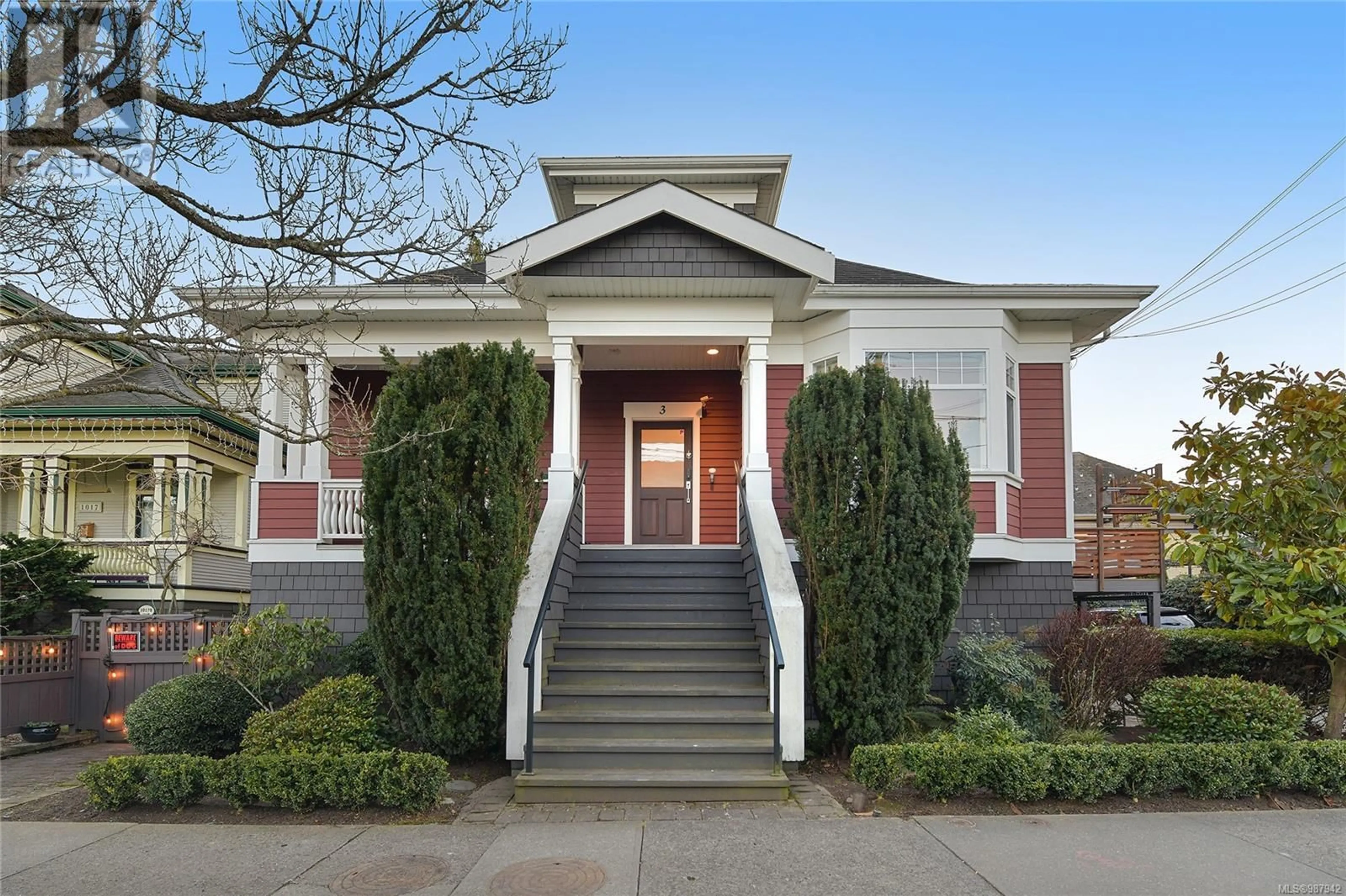 Home with brick exterior material, street for 3 1013 Pendergast St, Victoria British Columbia V8W2W8