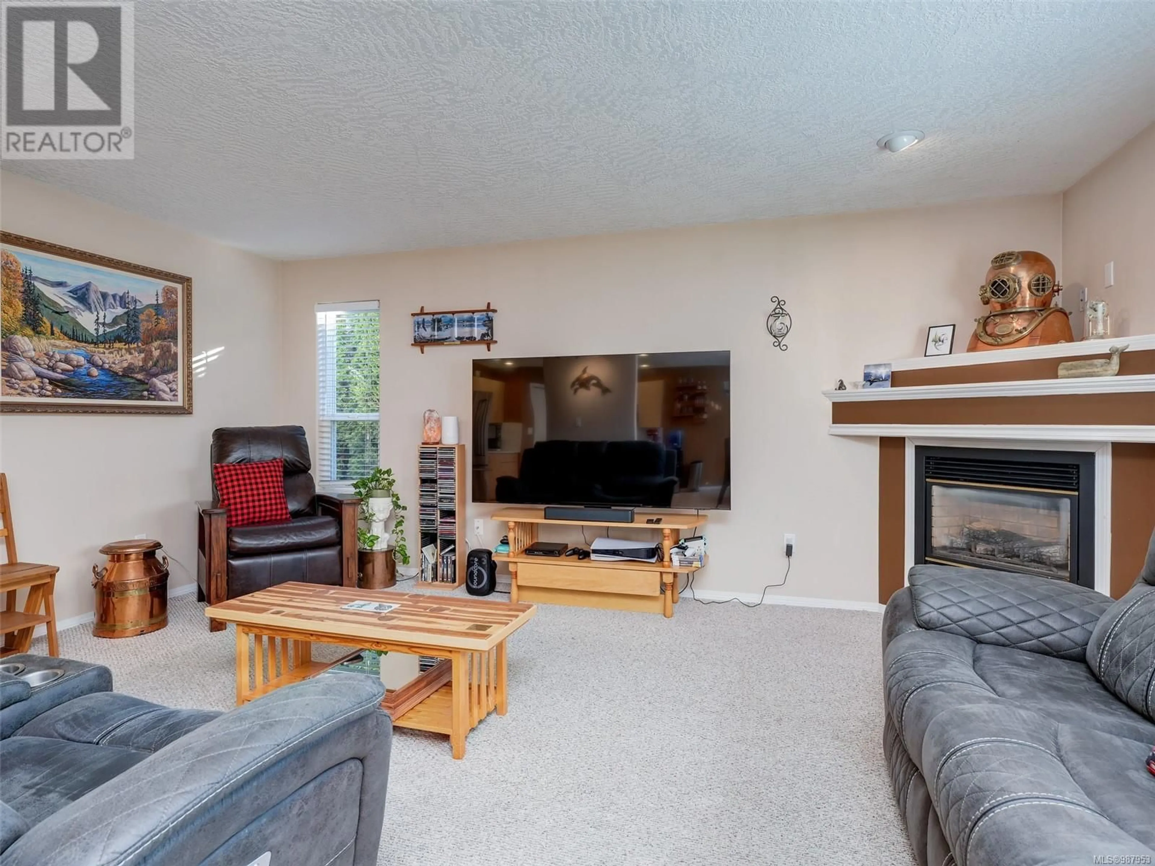 Living room with furniture, unknown for 6700 Acreman Pl, Sooke British Columbia V0S1N0