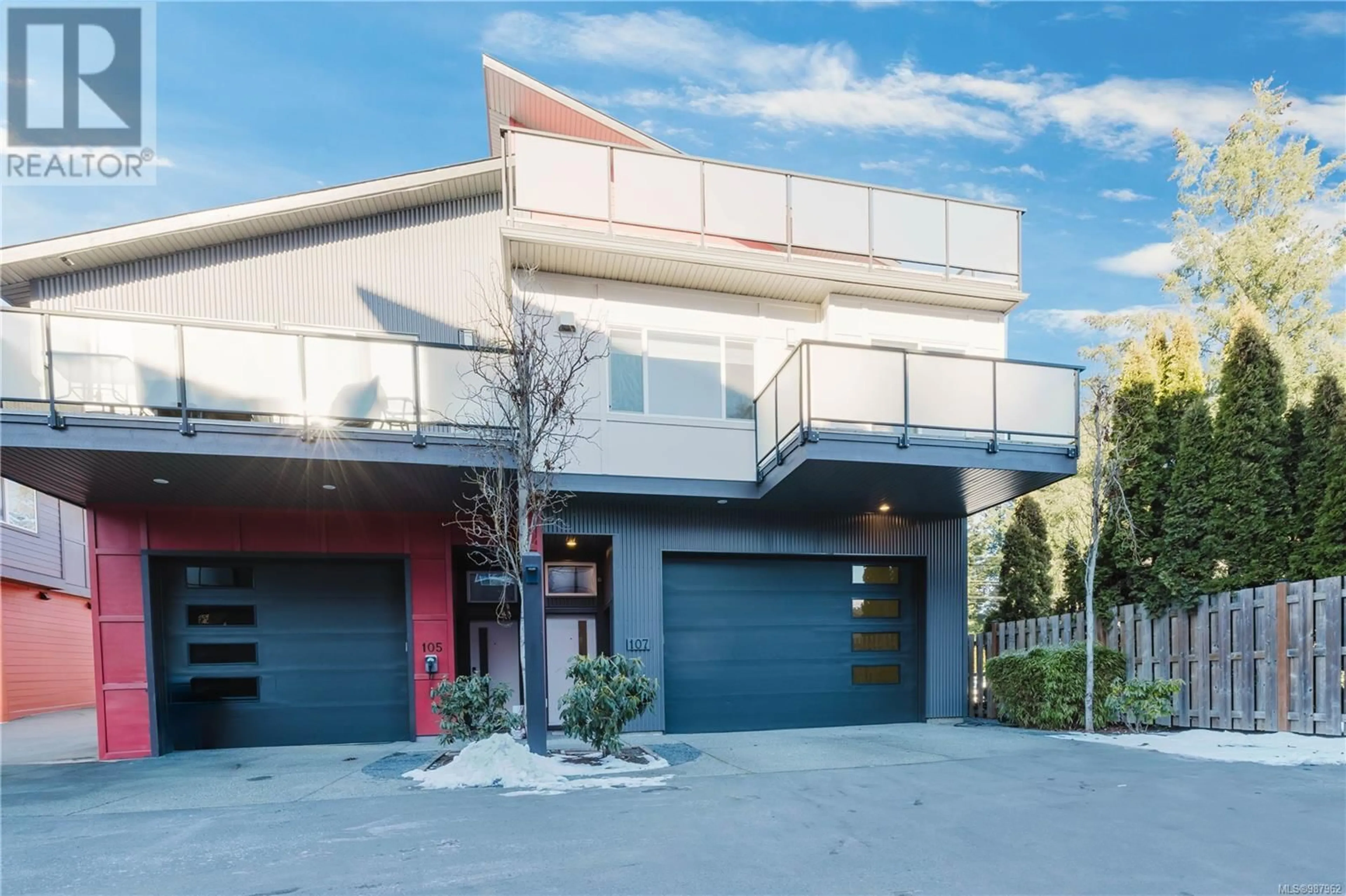 Indoor garage for 107 1021 Springboard Pl, Langford British Columbia V9B3E2