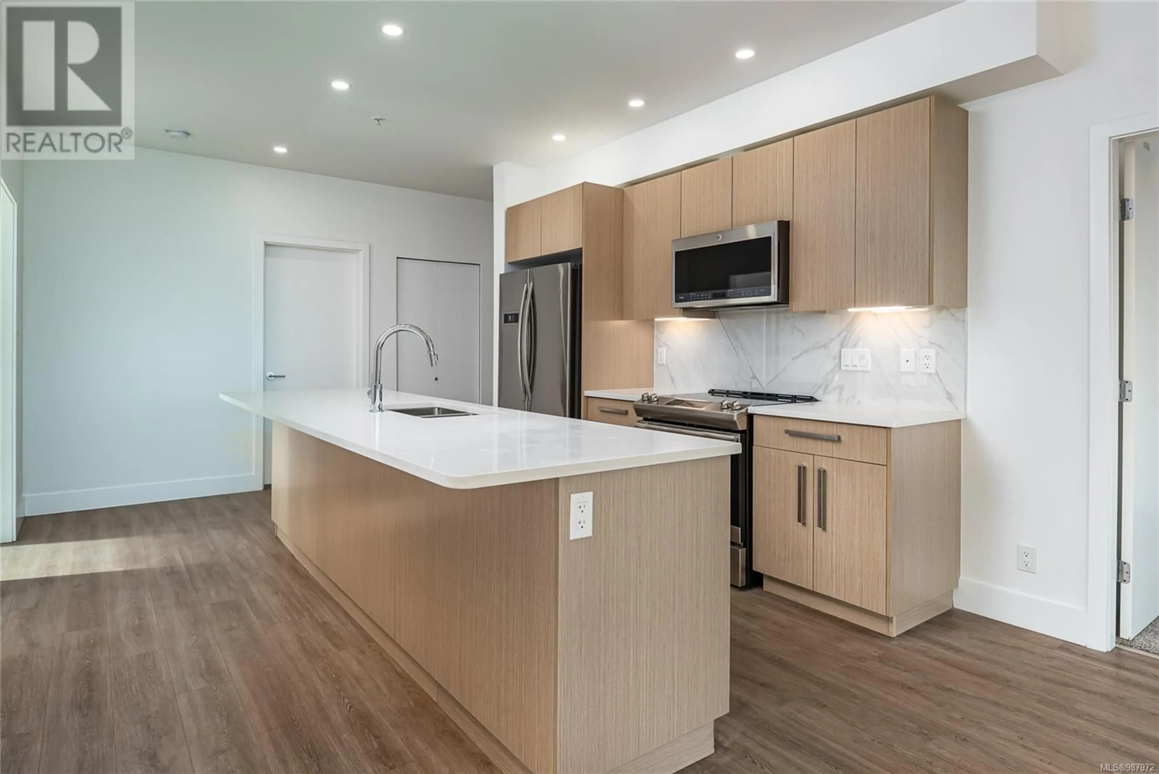 Open concept kitchen, unknown for 207 - 3070 KILPATRICK AVENUE, Courtenay British Columbia V9N0G7