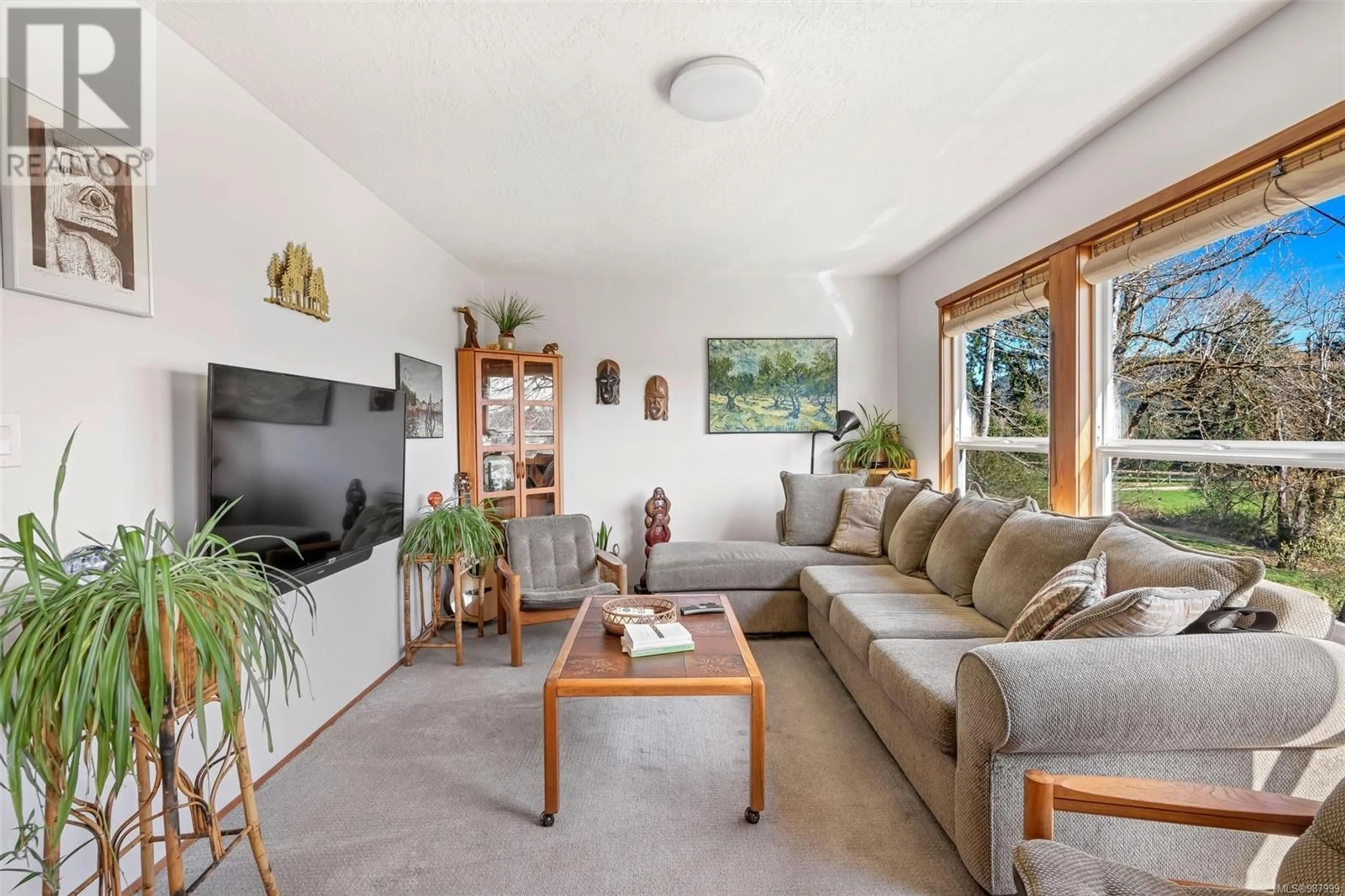 Living room with furniture, unknown for 2760 Lowery Rd, Duncan British Columbia V9L5B6