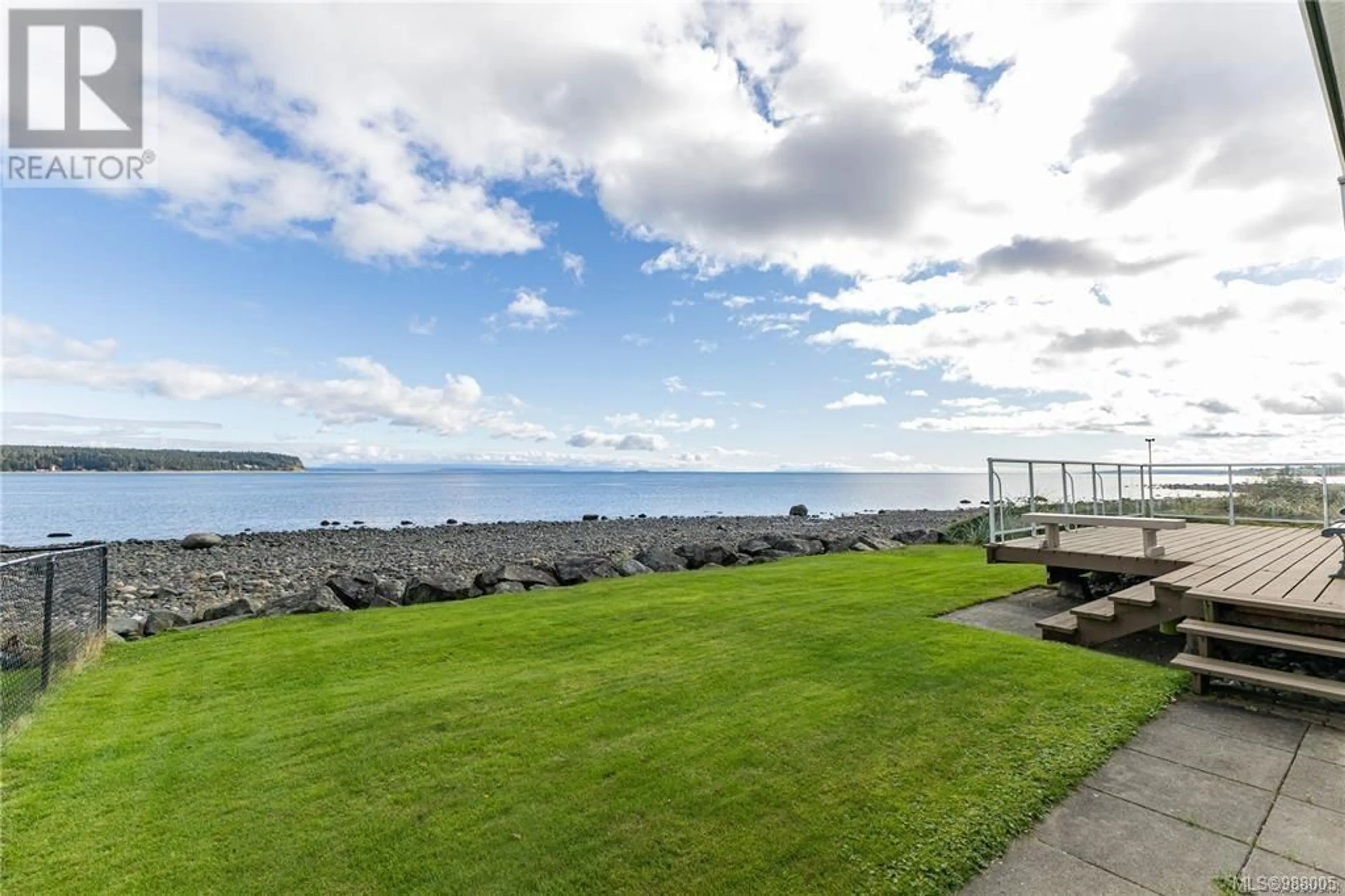 A pic from outside/outdoor area/front of a property/back of a property/a pic from drone, water/lake/river/ocean view for 1081 Island Hwy S, Campbell River British Columbia V9W1B4