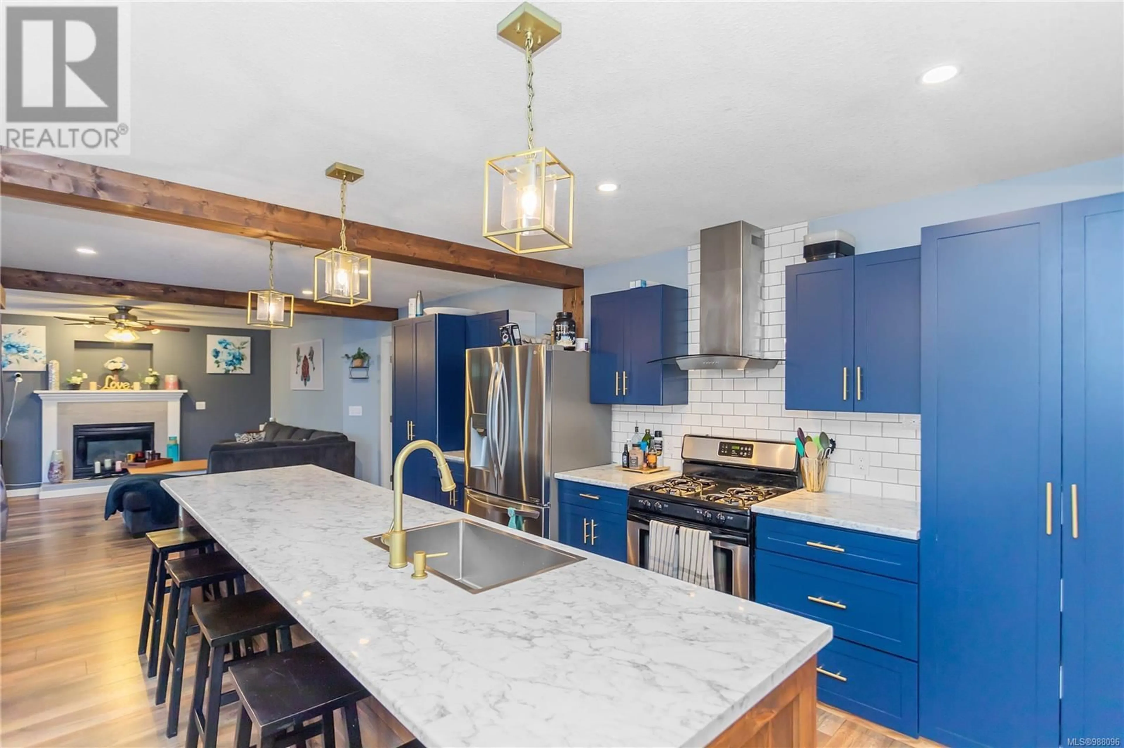 Open concept kitchen, ceramic/tile floor for 5106 CAROL PLACE, Nanaimo British Columbia V9T5Z3