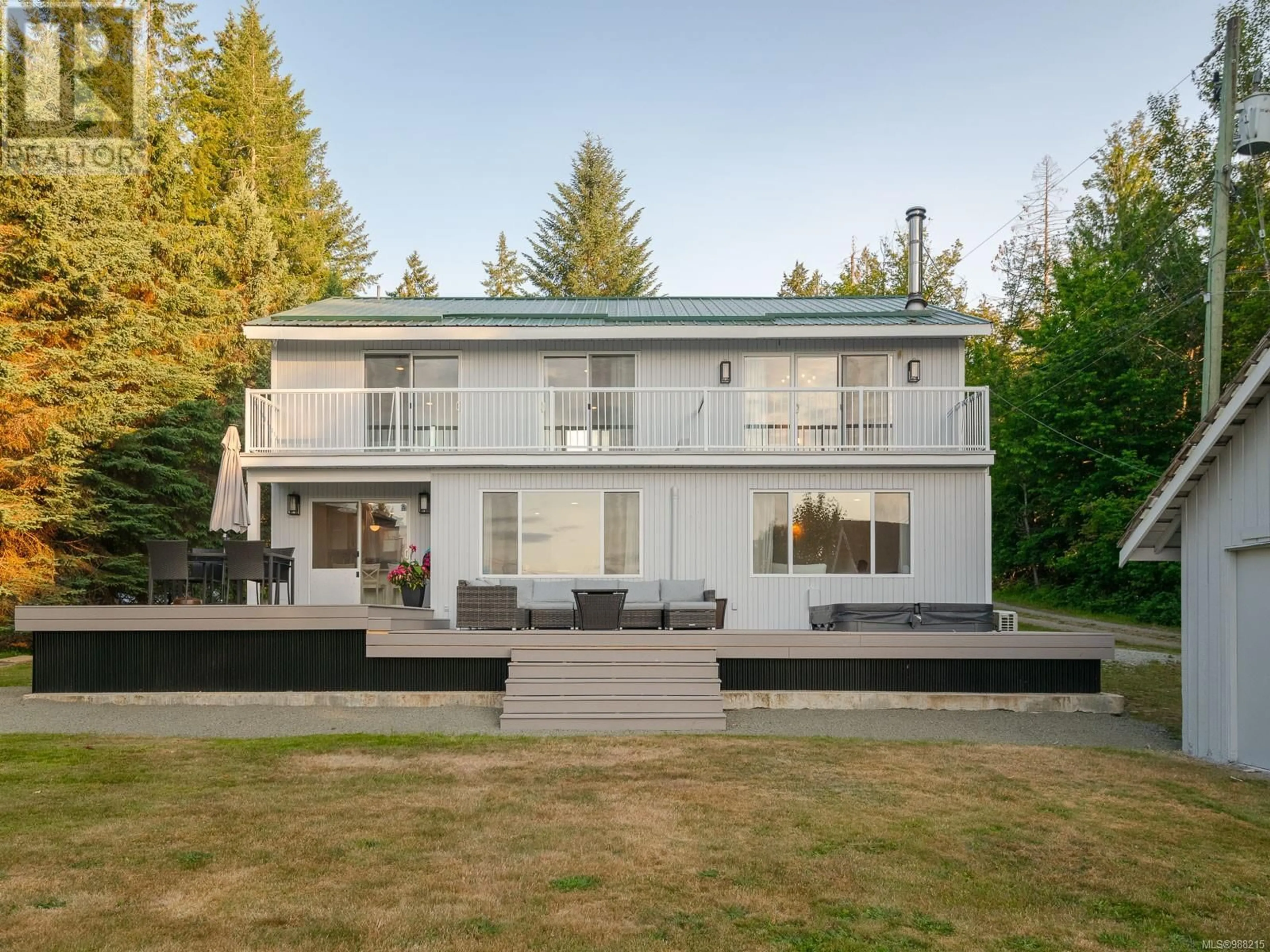 Home with vinyl exterior material, unknown for 9010 LORD ROAD, Port Alberni British Columbia V9Y9C1