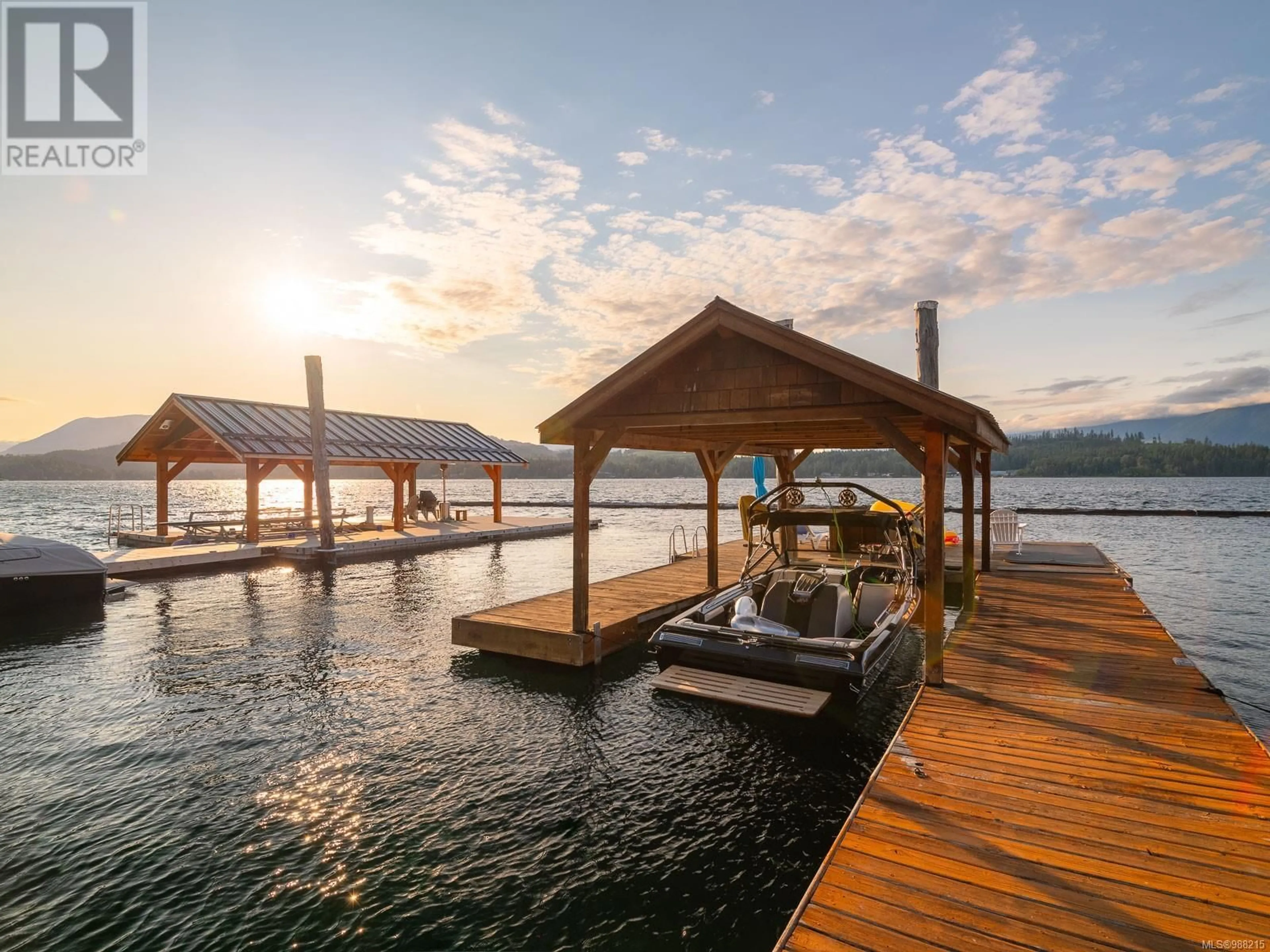 Patio, water/lake/river/ocean view for 9010 LORD ROAD, Port Alberni British Columbia V9Y9C1