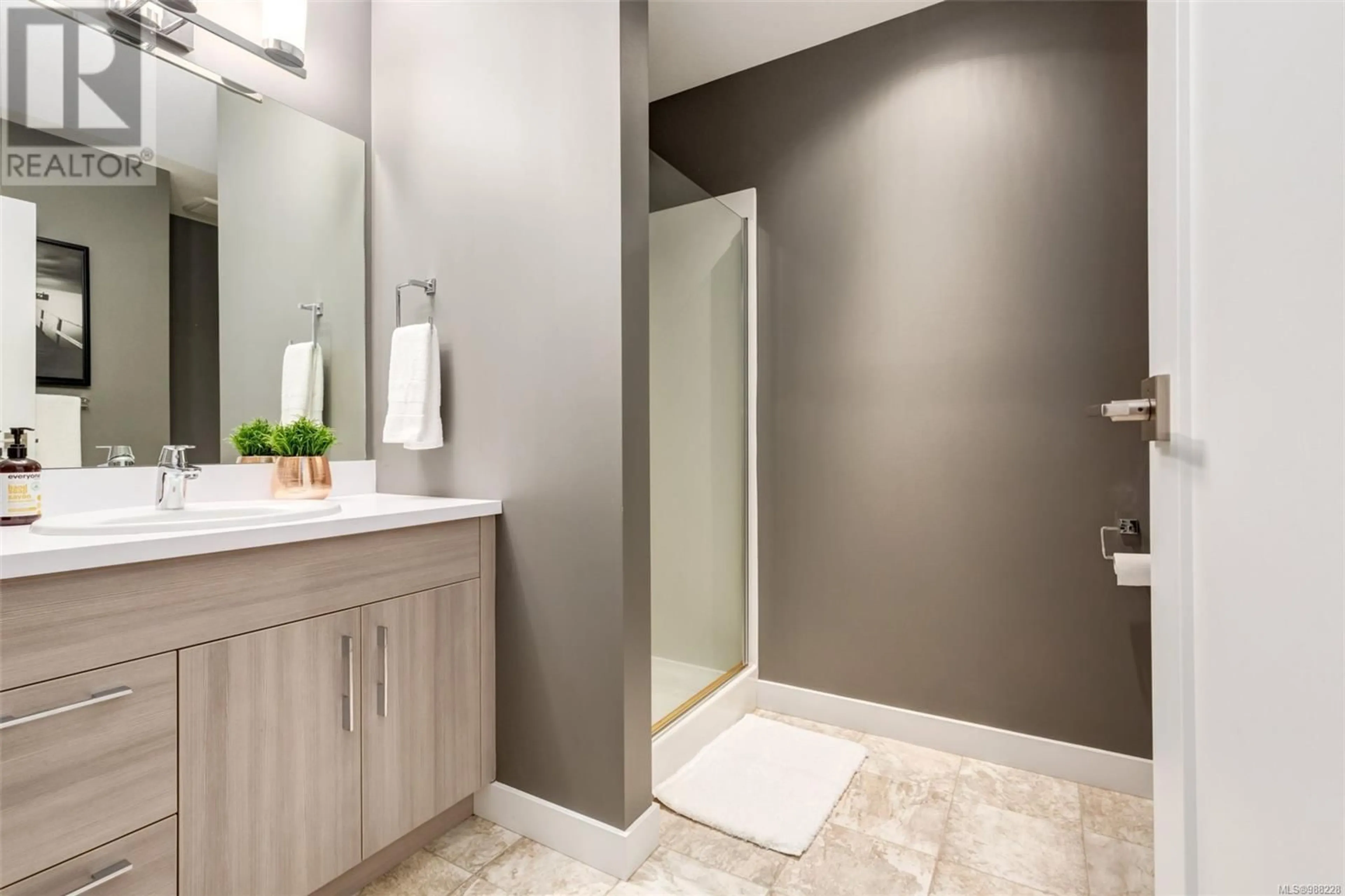 Contemporary bathroom, ceramic/tile floor for 111 5240 Dublin Way, Nanaimo British Columbia V9T0H2