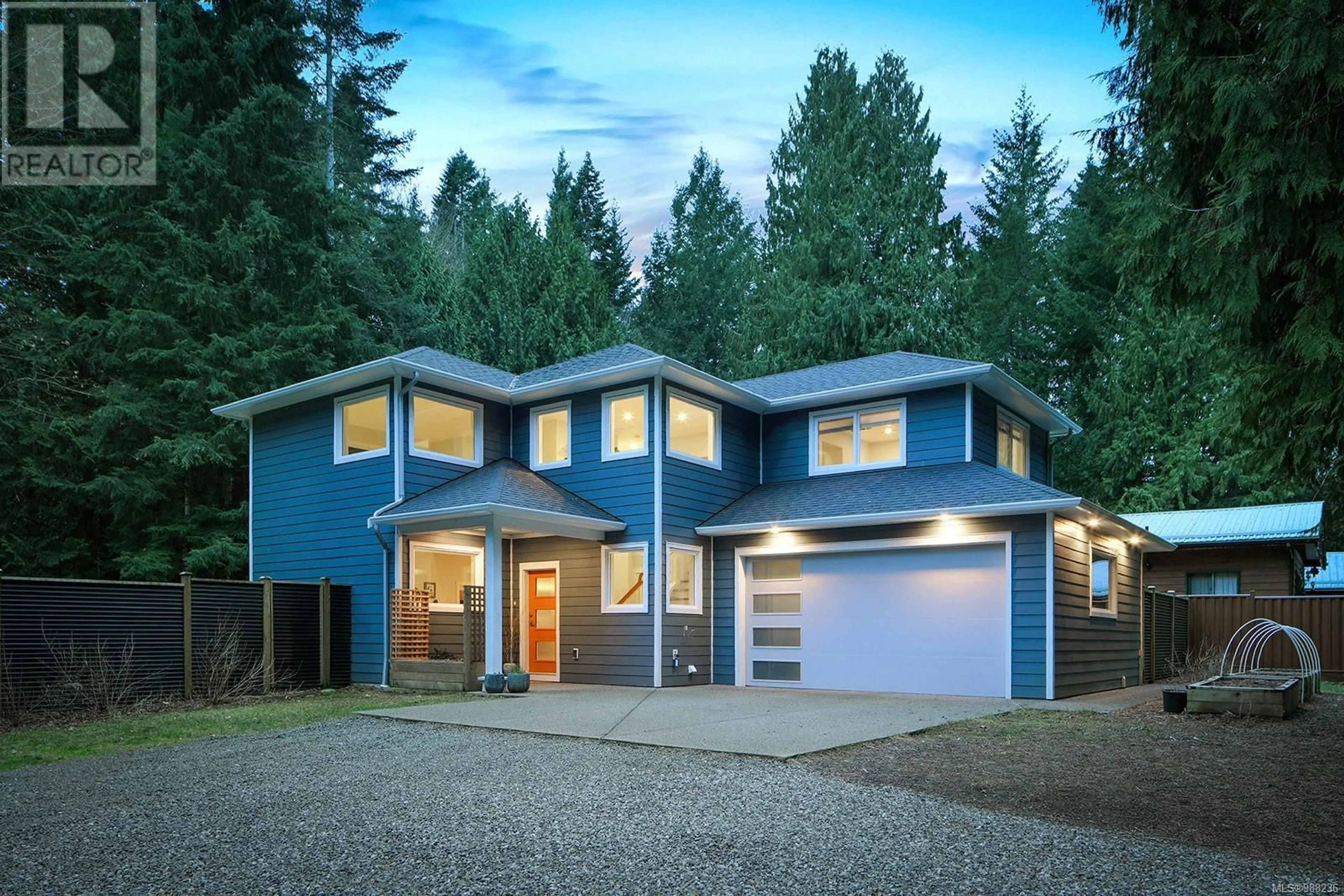 Home with vinyl exterior material, street for 383 SHIPS POINT ROAD, Fanny Bay British Columbia V0R1W0
