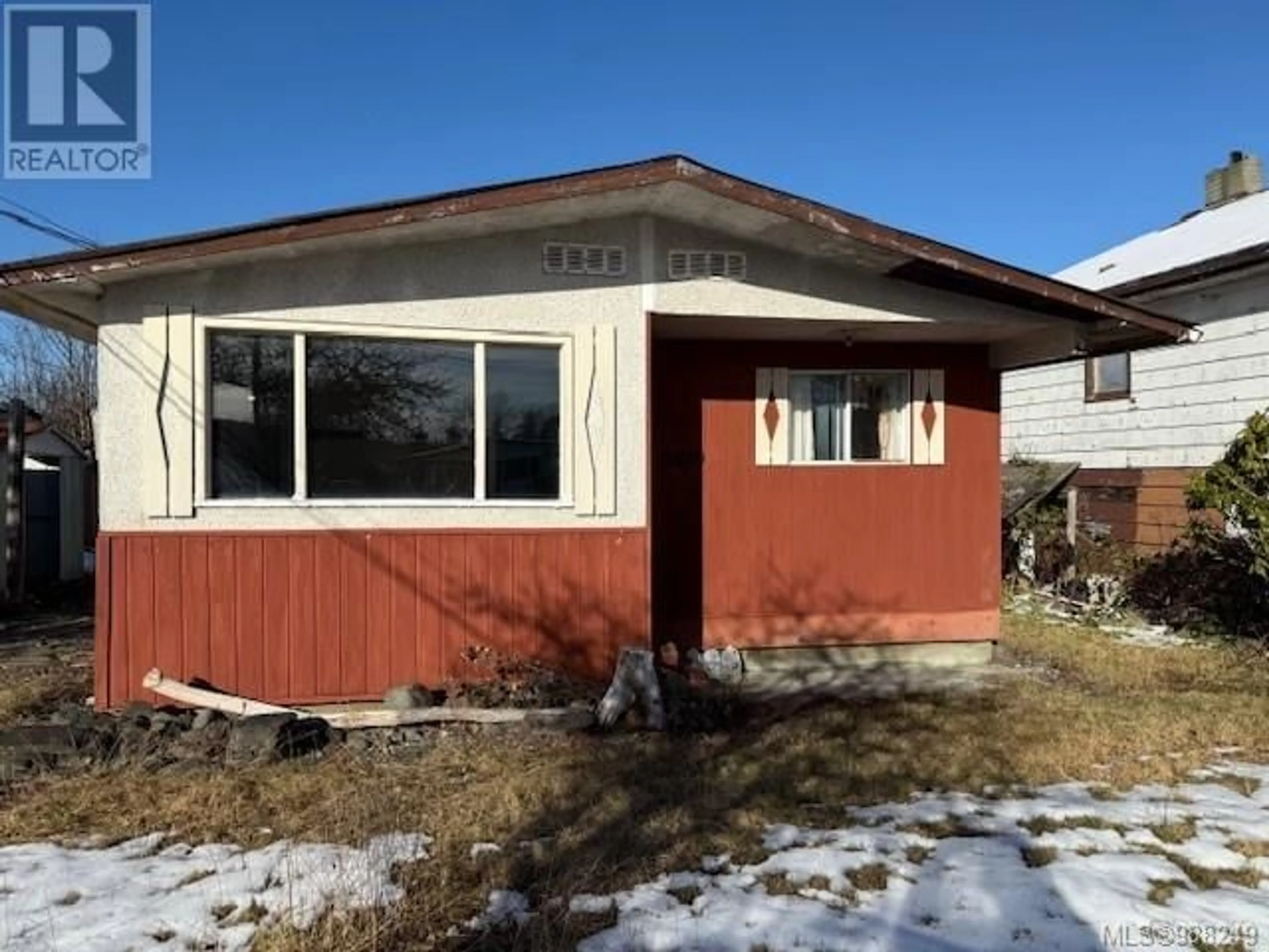 Home with vinyl exterior material, street for 8870 Hastings St, Port Hardy British Columbia V0N2P0