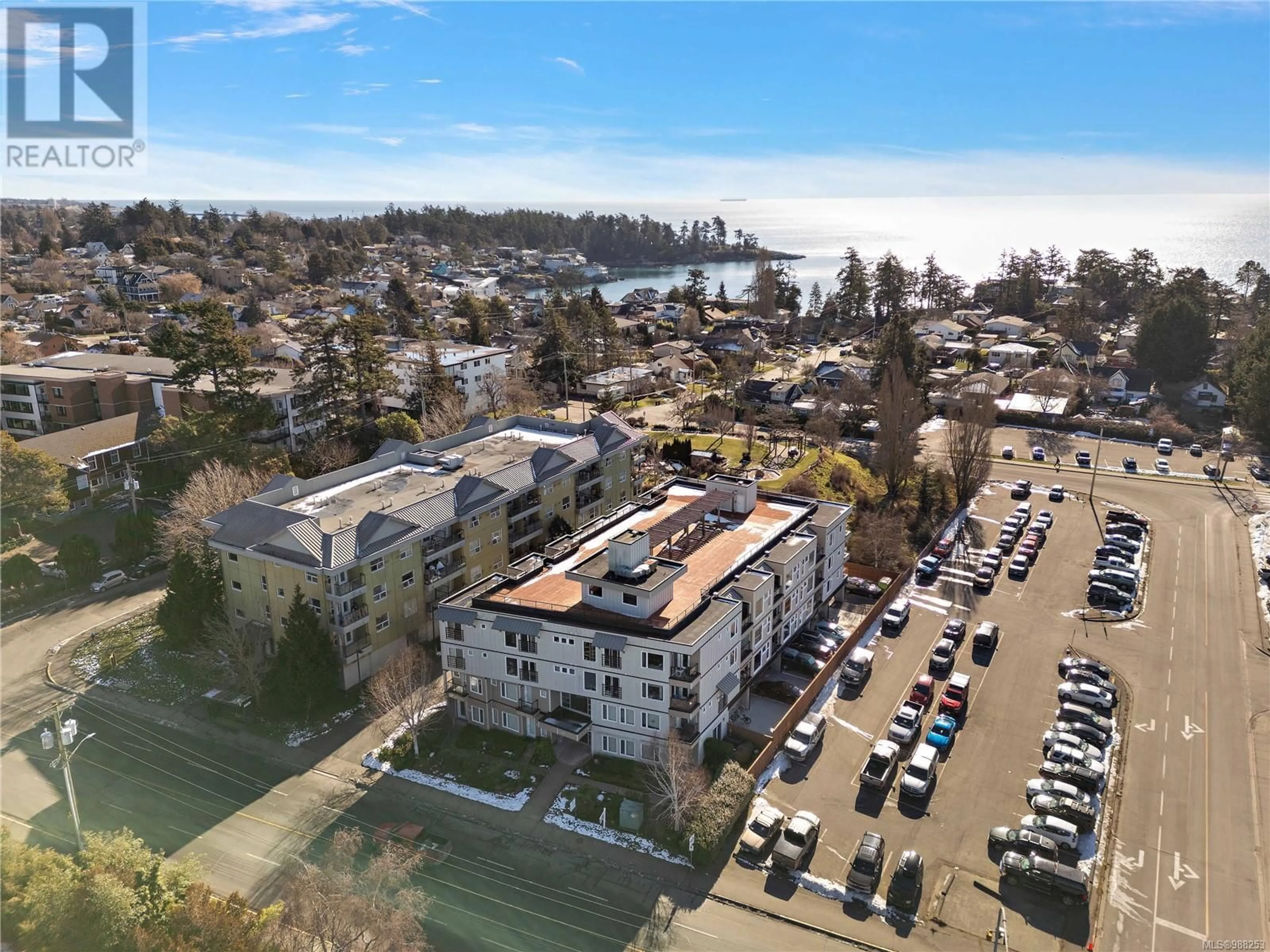 A pic from outside/outdoor area/front of a property/back of a property/a pic from drone, unknown for 406 - 1405 ESQUIMALT ROAD, Esquimalt British Columbia V9A3L9