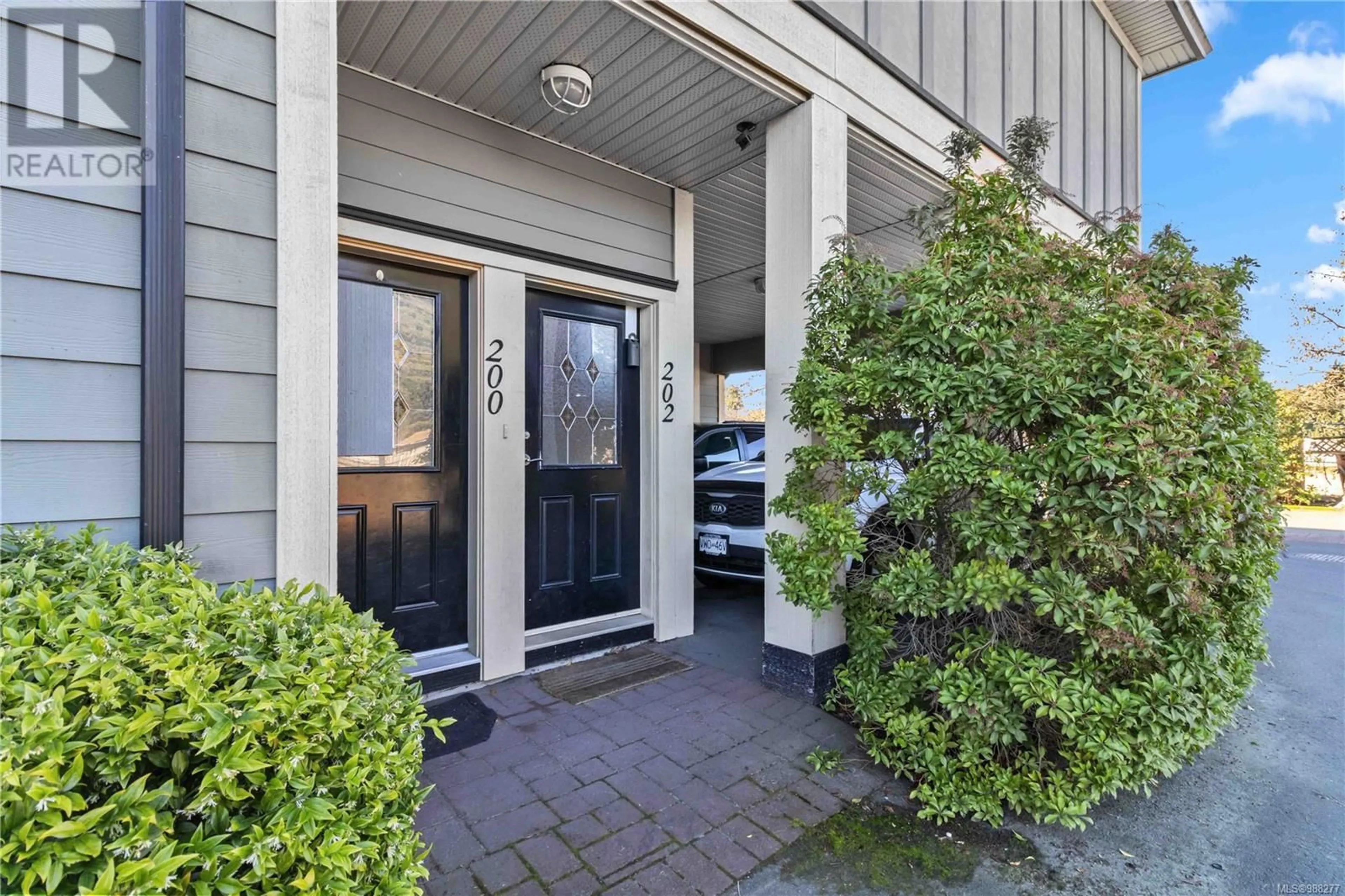 Indoor entryway for 202 2752 Peatt Rd, Langford British Columbia V9B3V3